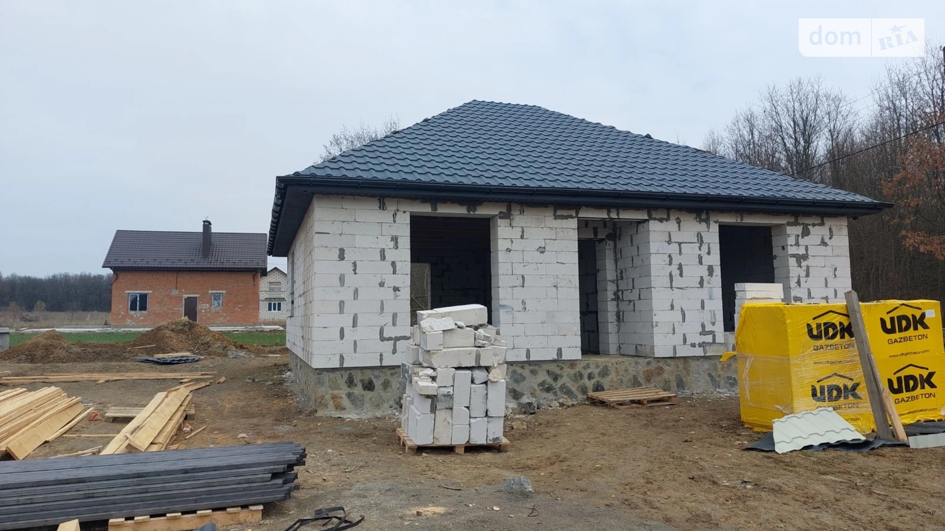 Продается одноэтажный дом 100 кв. м с мансардой, цена: 76000 $ - фото 2