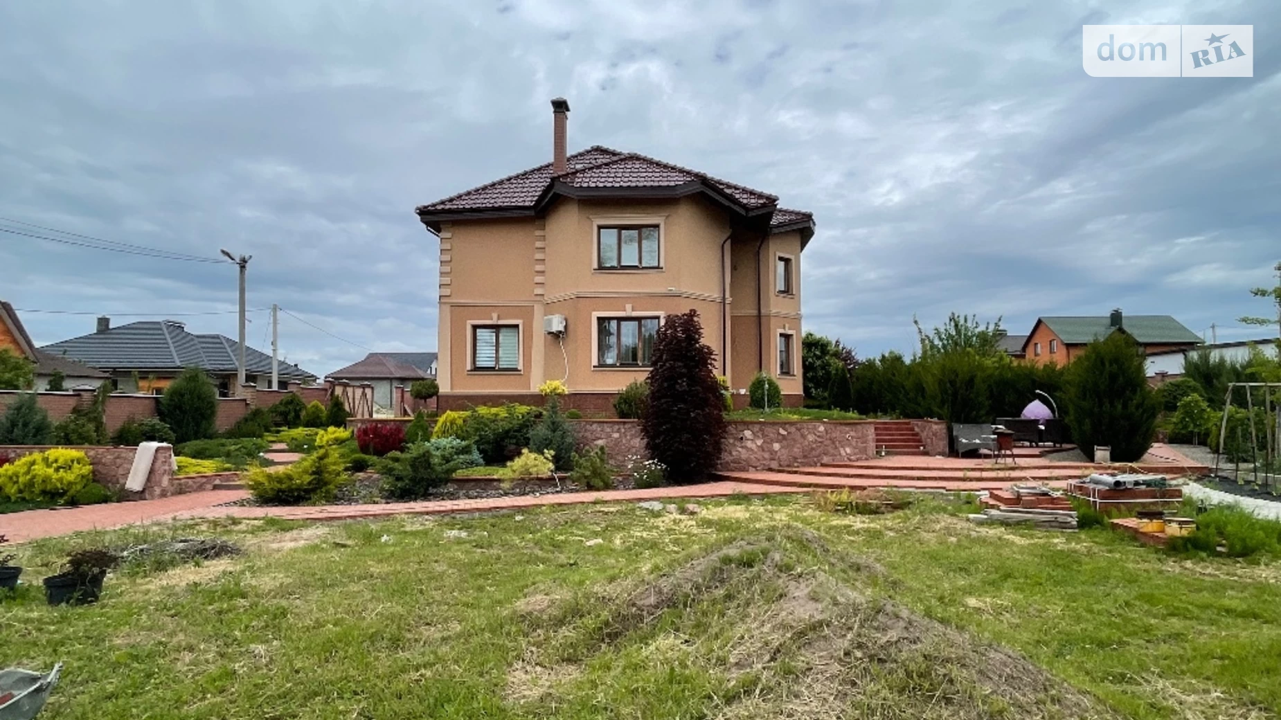 Продается дом на 2 этажа 320 кв. м с верандой, цена: 400000 $ - фото 4