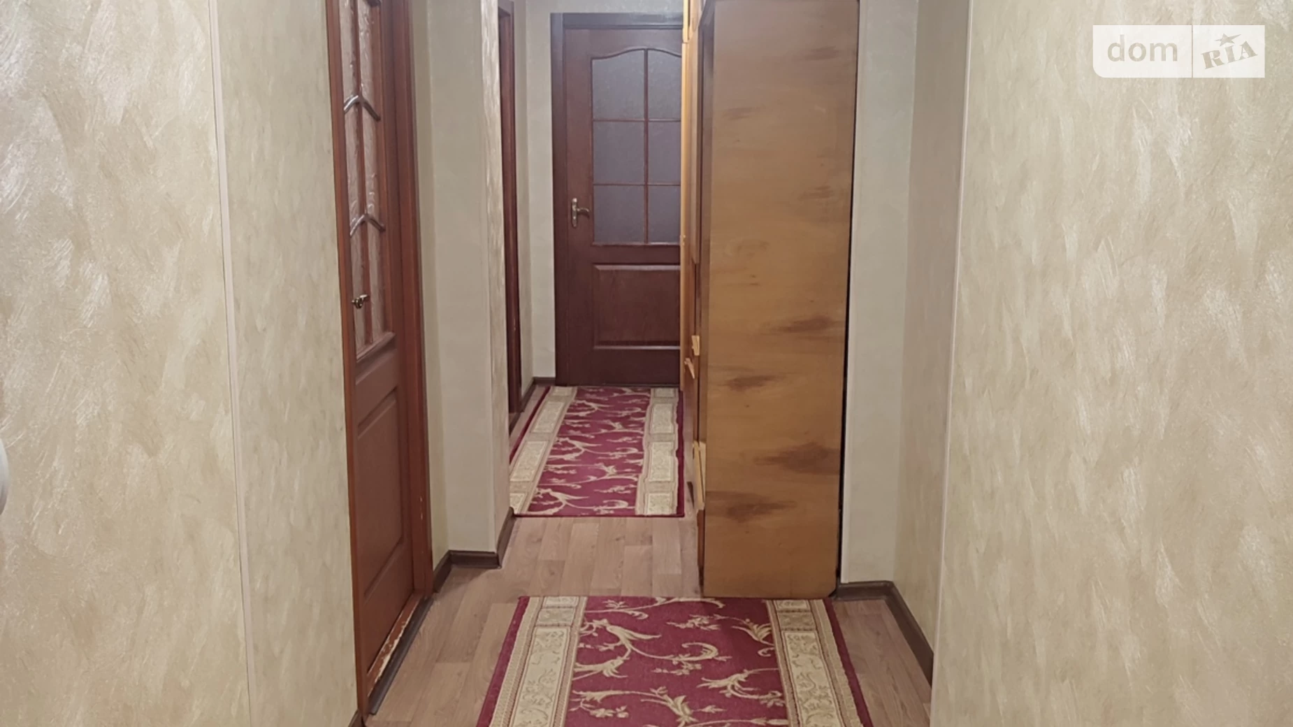 Продается 3-комнатная квартира 72 кв. м в Ровно, ул. Млыновская, 26 - фото 4