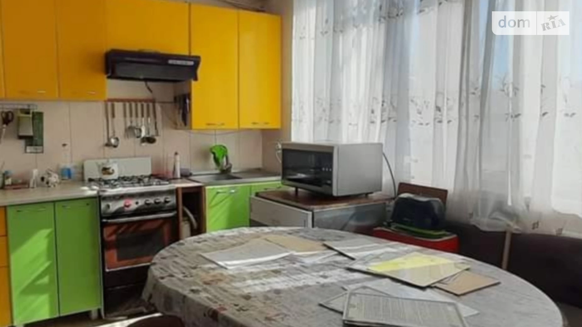 Продається одноповерховий будинок 77 кв. м з садом, вул. Горького