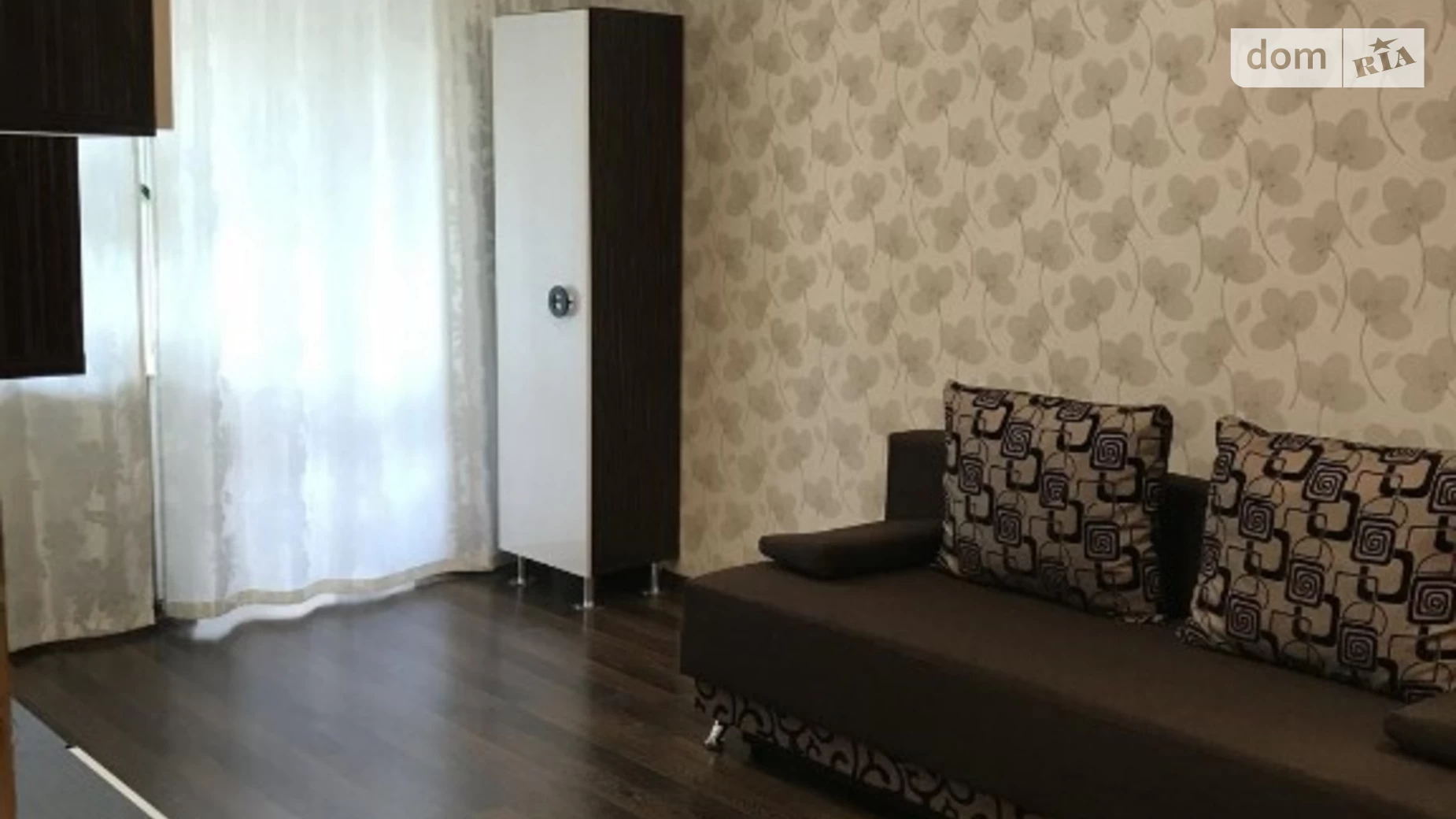 Продається 2-кімнатна квартира 44 кв. м у Одесі, Миколаївська дор.