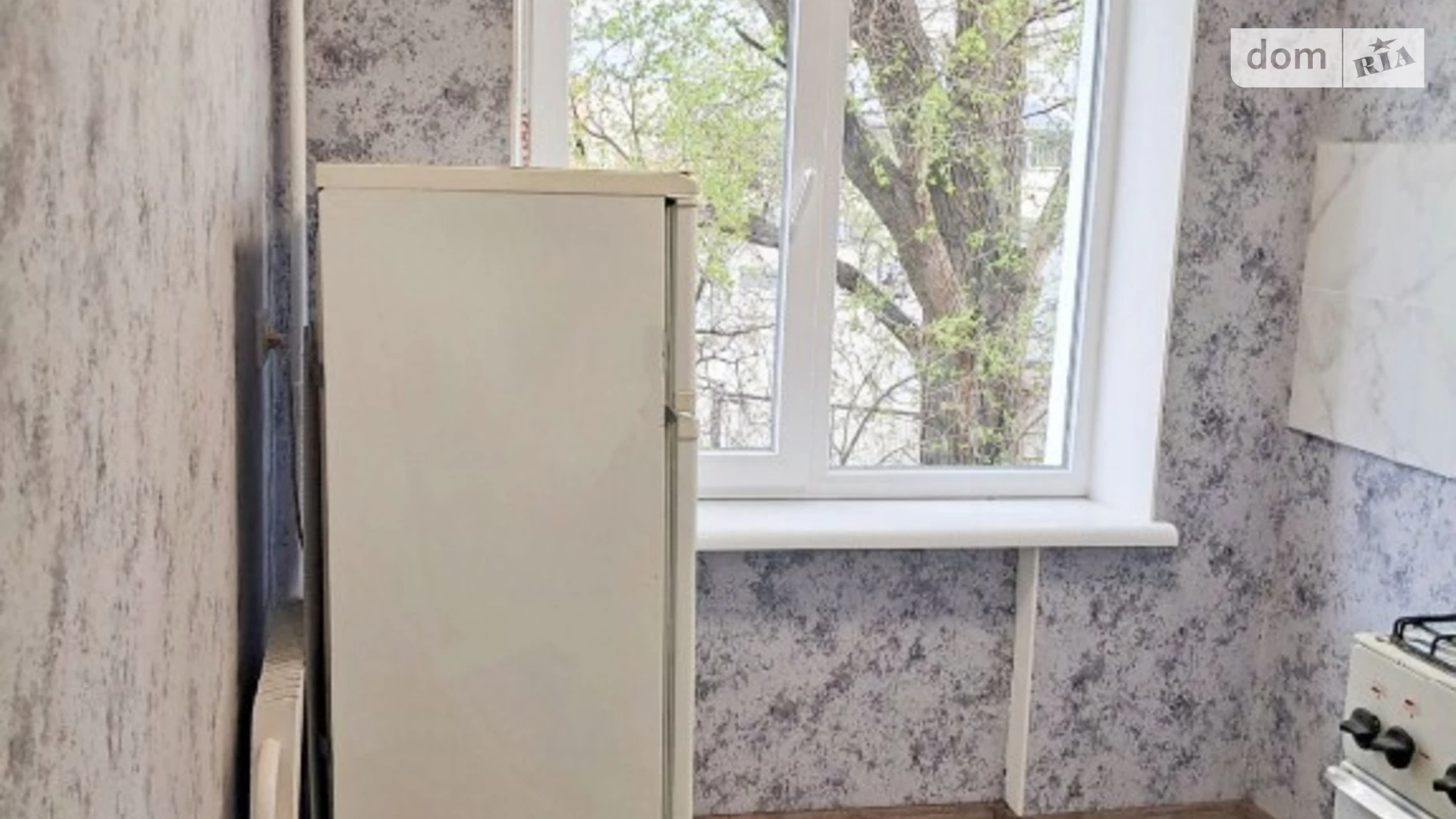 Продается 1-комнатная квартира 30 кв. м в Днепре, ул. Галины Мазепы(Ковалевской Софии), 76