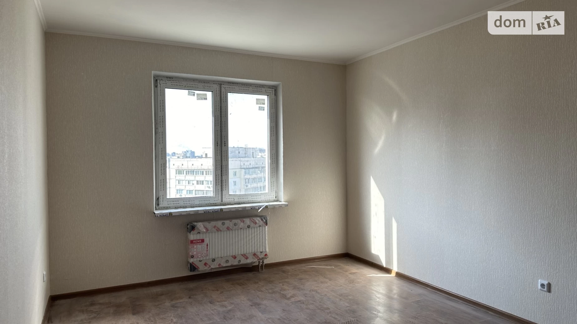 Продается 2-комнатная квартира 78.64 кв. м в Киеве, ул. Ревуцкого, 54А - фото 2