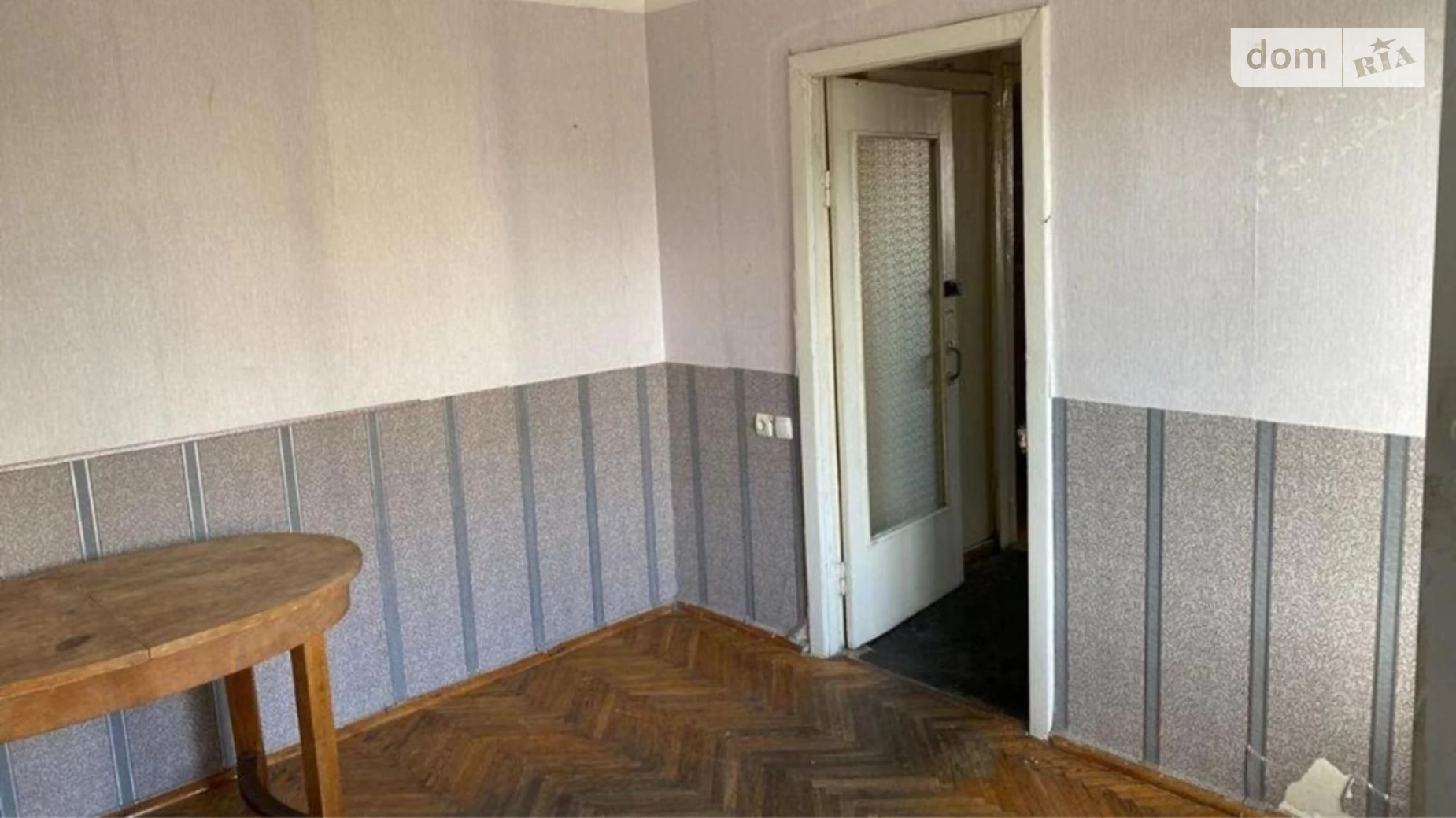 Продается 4-комнатная квартира 80 кв. м в Киеве, просп. Лесной, 5