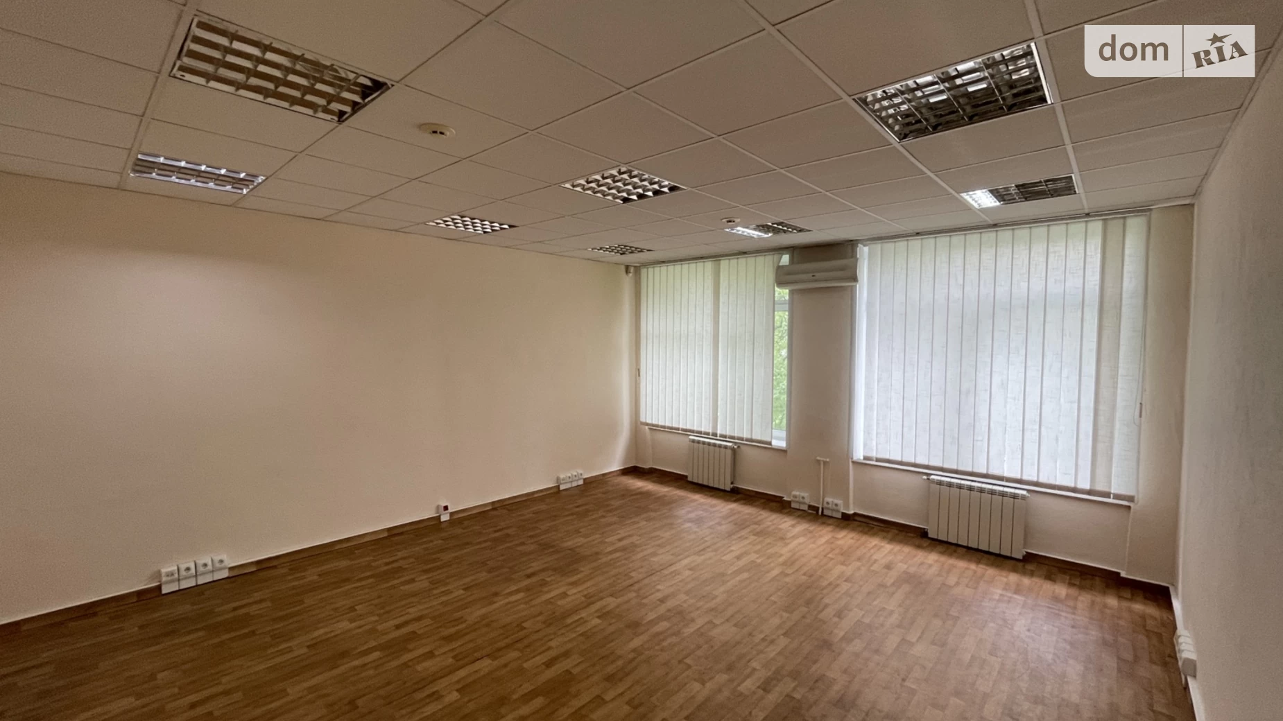 Сдается в аренду офис 40 кв. м в бизнес-центре, цена: 15950 грн - фото 2