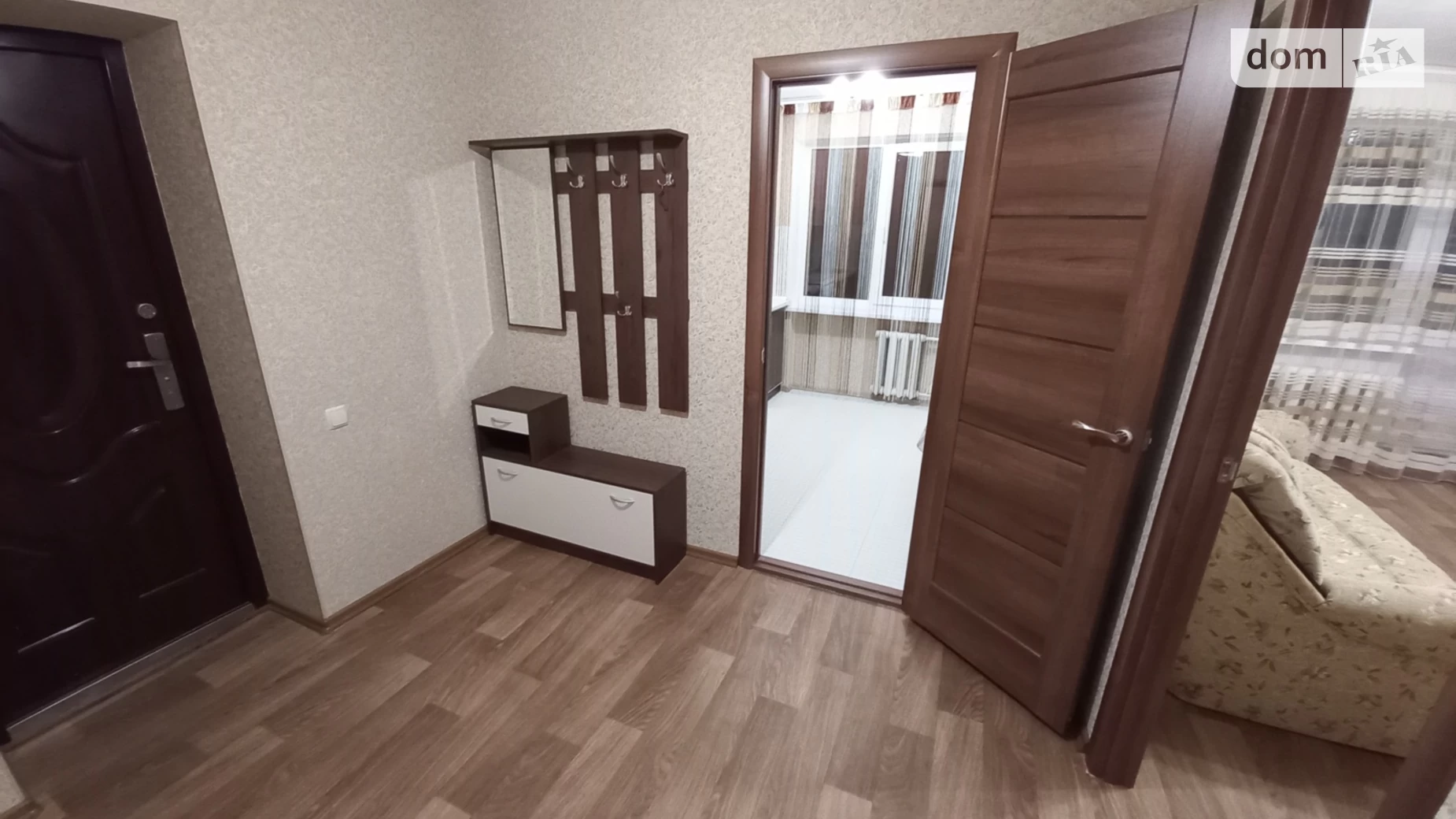 Продается 3-комнатная квартира 60 кв. м в Чернигове, ул. Космонавтов - фото 2