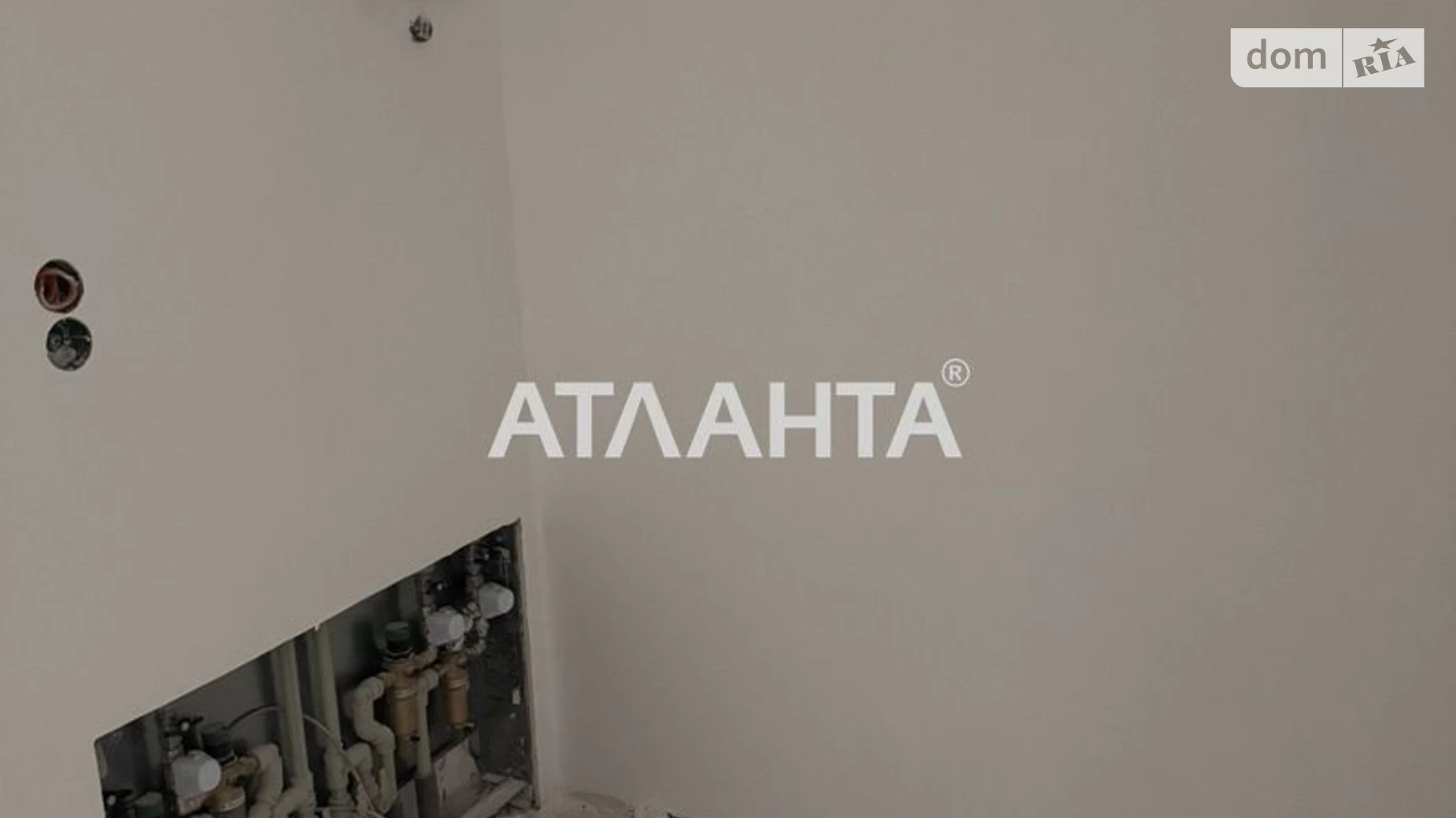 Продается 4-комнатная квартира 150 кв. м в Одессе, ул. Жемчужная