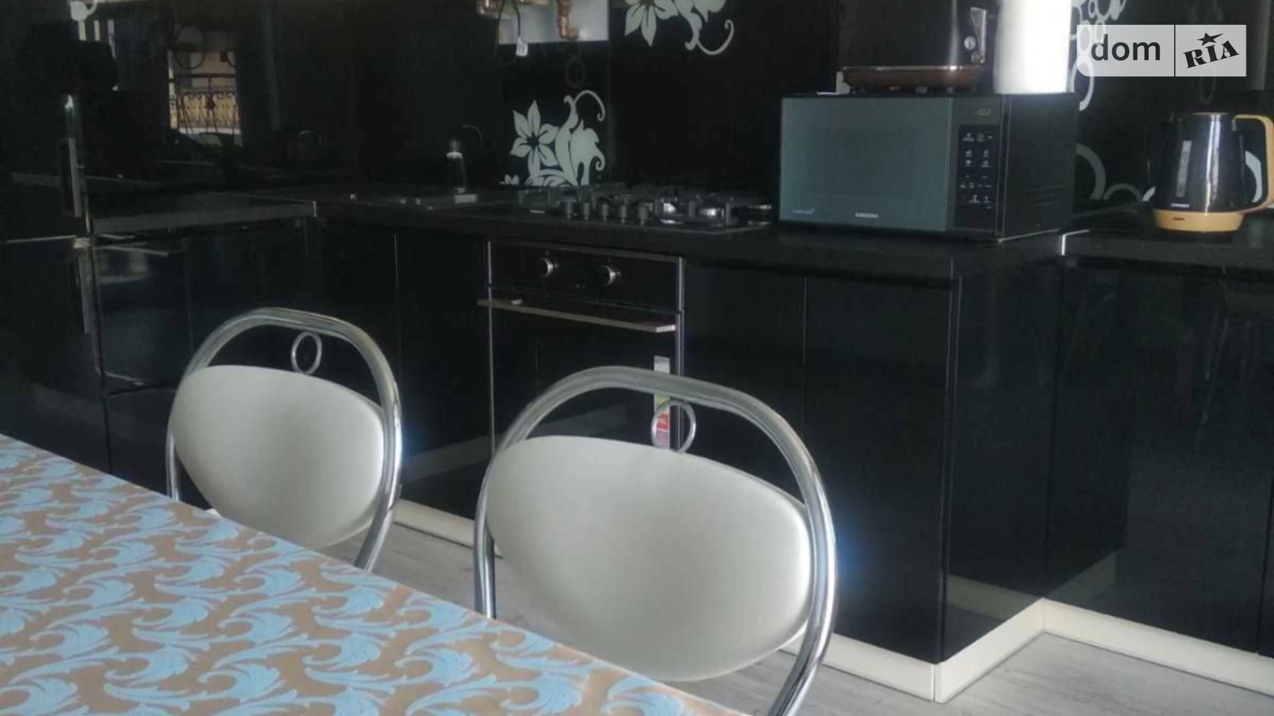 Продается 2-комнатная квартира 62.5 кв. м в Ирпене, ул. Западная - фото 2