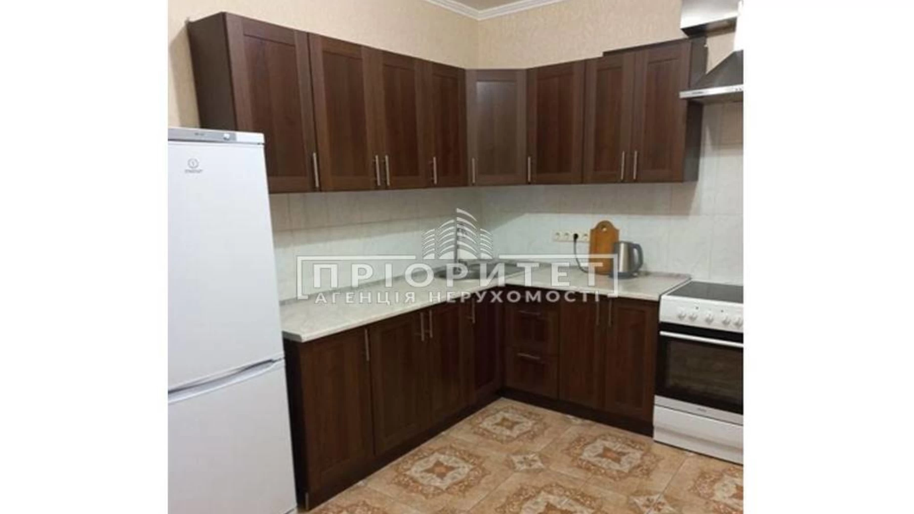 Продается 1-комнатная квартира 42 кв. м в Одессе, мас. Радужный - фото 2