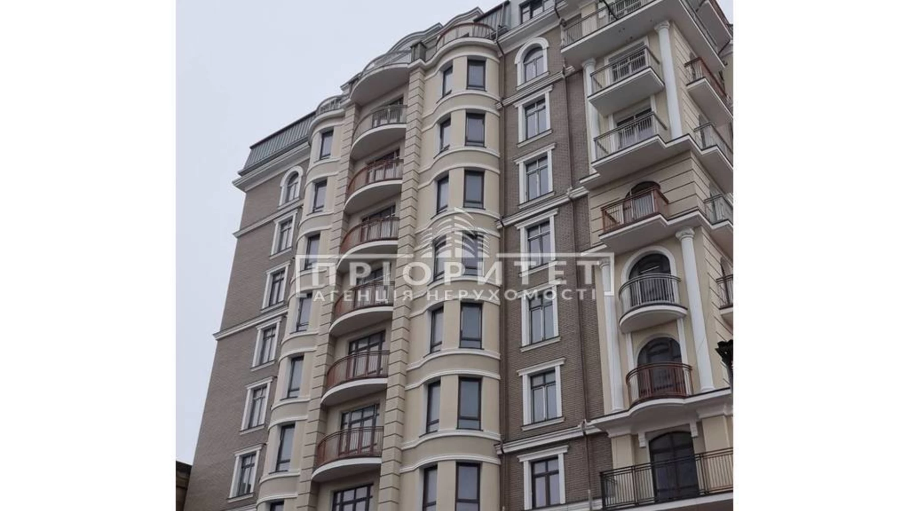 Продается 4-комнатная квартира 165.1 кв. м в Одессе, ул. Бориса Литвака