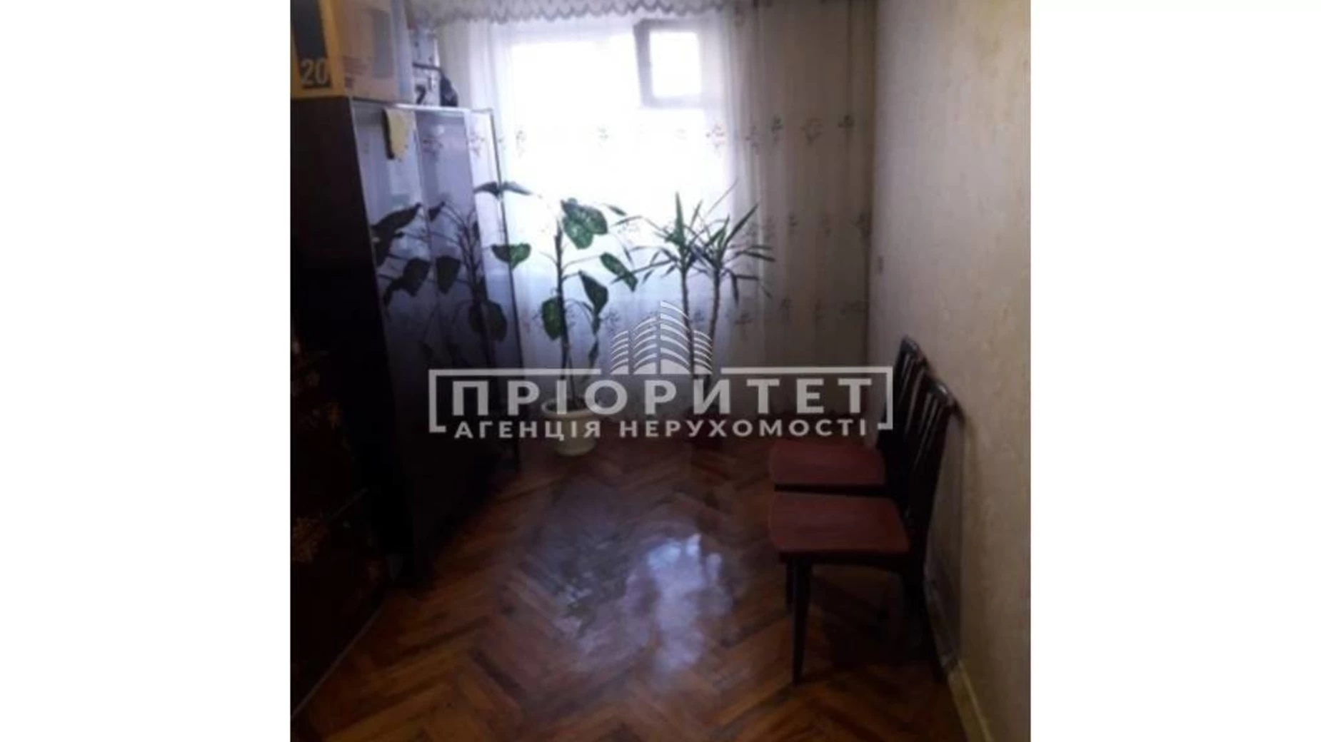 Продається 3-кімнатна квартира 58 кв. м у Одесі, пров. Середньофонтанський