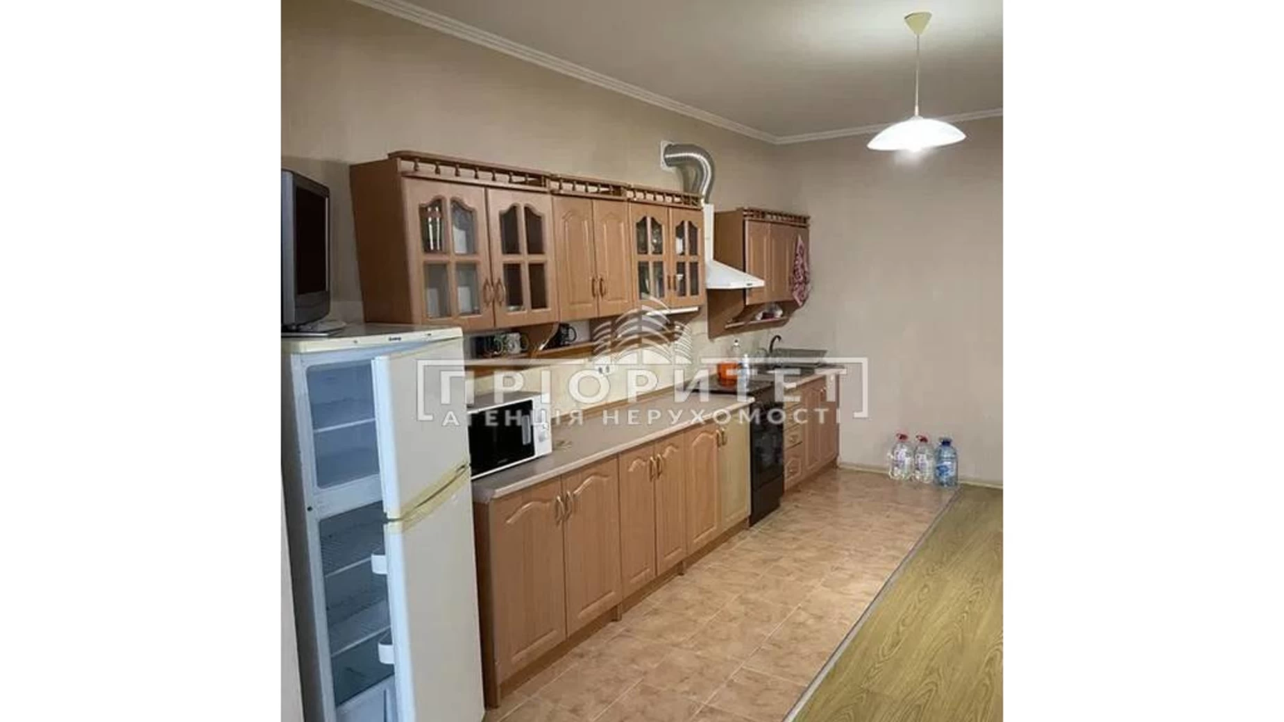 Продается 2-комнатная квартира 76.3 кв. м в Одессе, ул. Мечникова