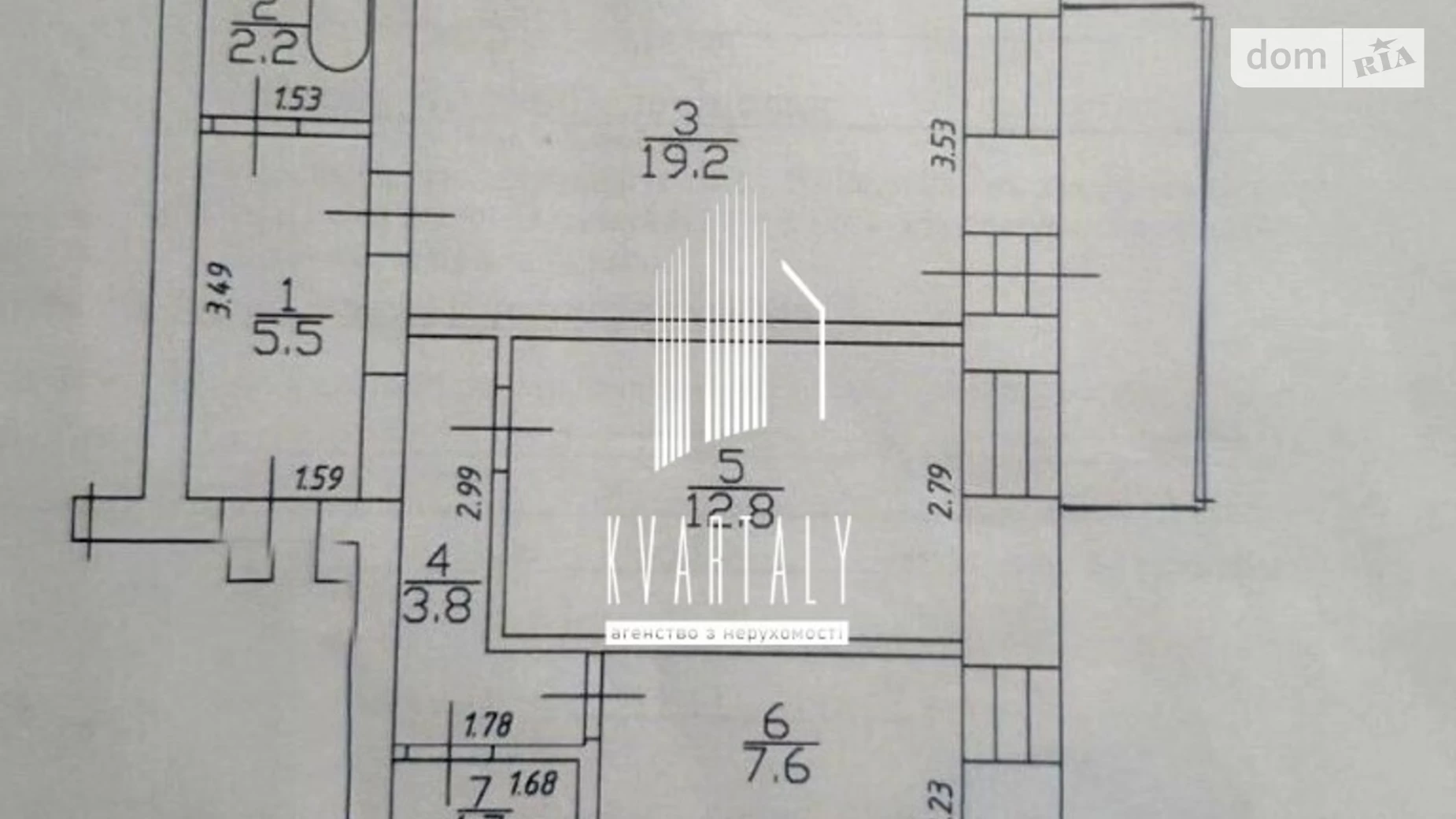 Продається 2-кімнатна квартира 58 кв. м у Києві, вул. Басейна, 5А