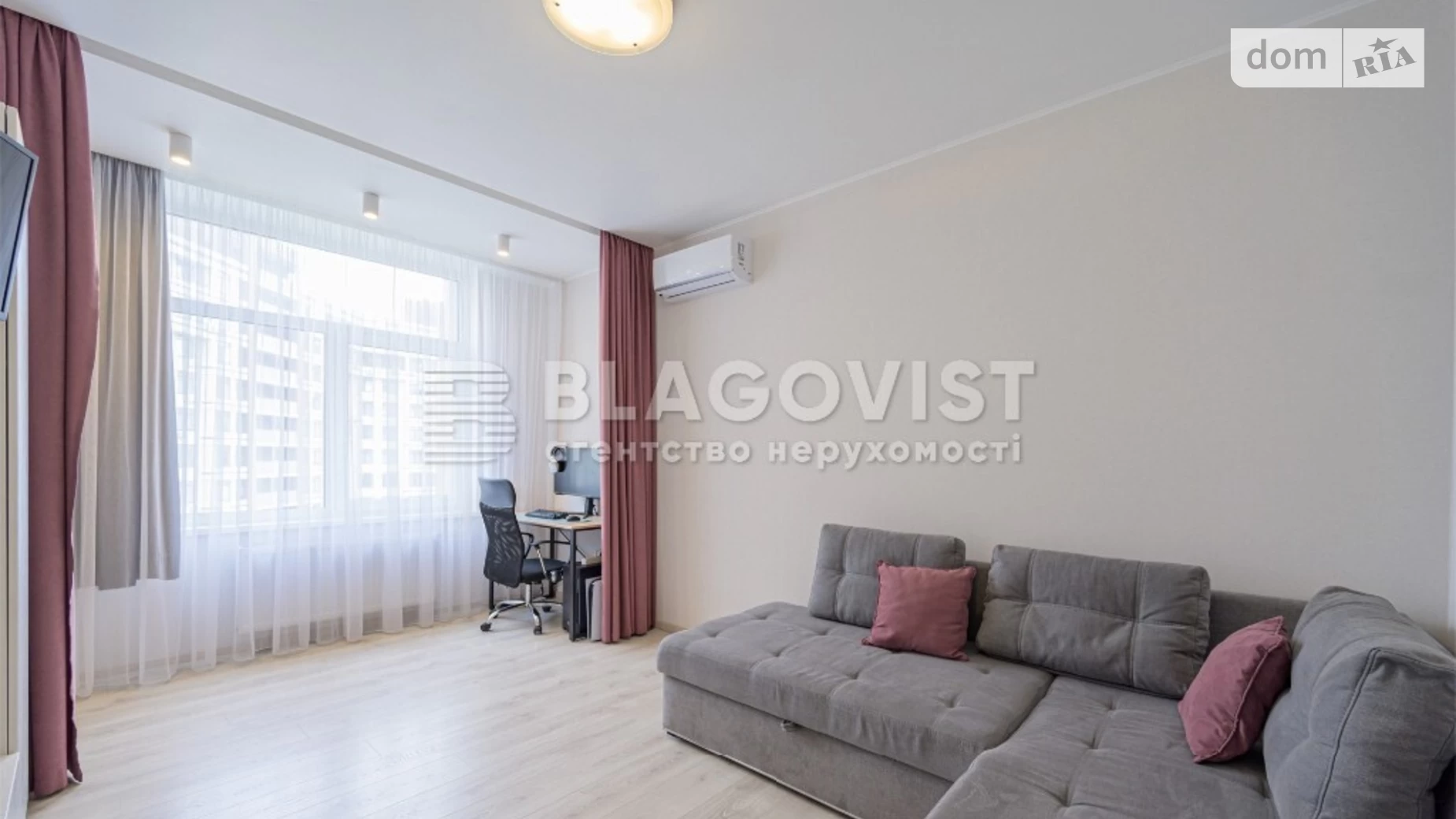 Продается 1-комнатная квартира 42.3 кв. м в Киеве, ул. Практичная, 8 - фото 2