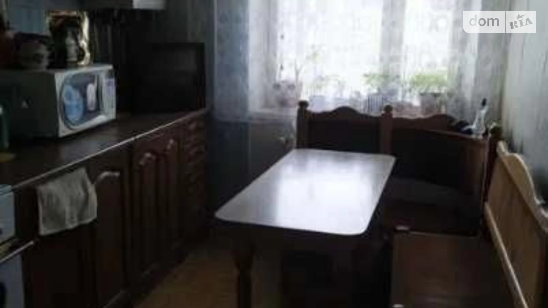 3-комнатная квартира 66 кв. м в Тернополе, ул. 15-го Апреля - фото 4
