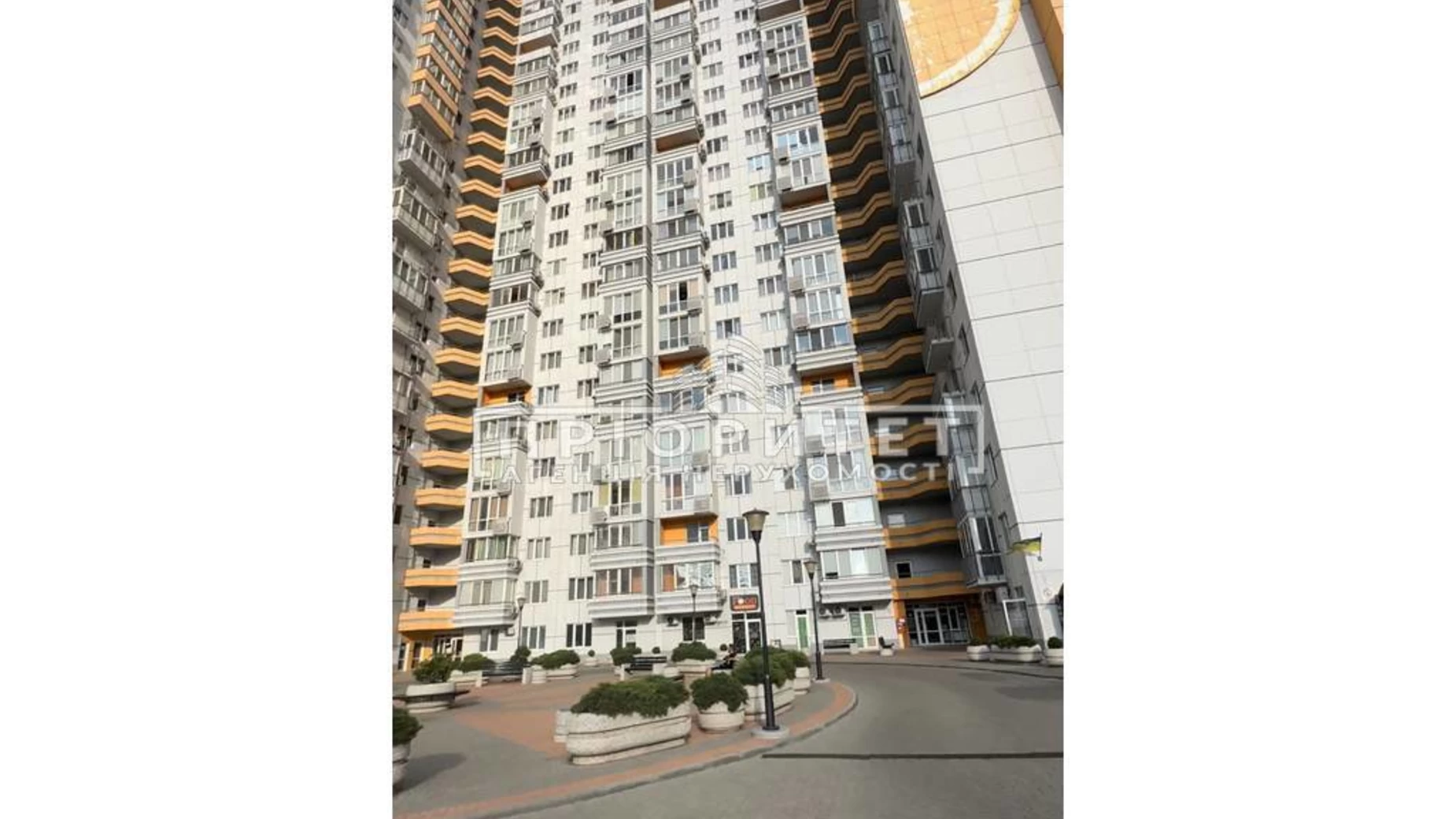 Продается 1-комнатная квартира 46 кв. м в Одессе, ул. Среднефонтанская - фото 2