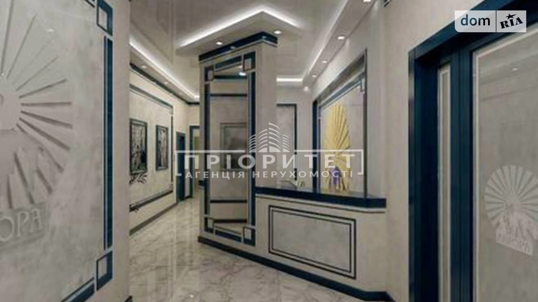 Продается 1-комнатная квартира 45 кв. м в Одессе, ул. Героев Крут