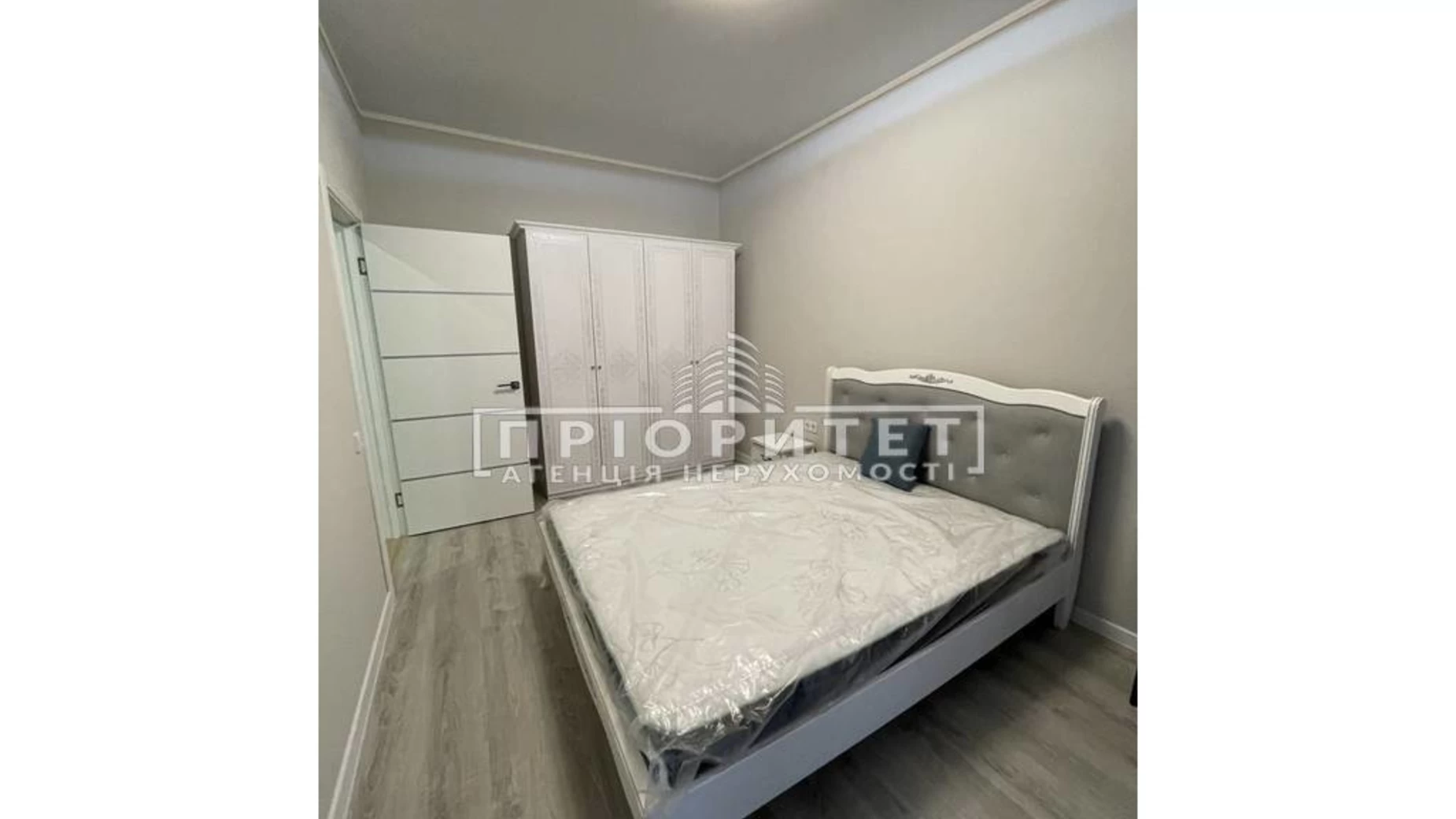Продается 1-комнатная квартира 41 кв. м в Одессе, ул. Гераневая