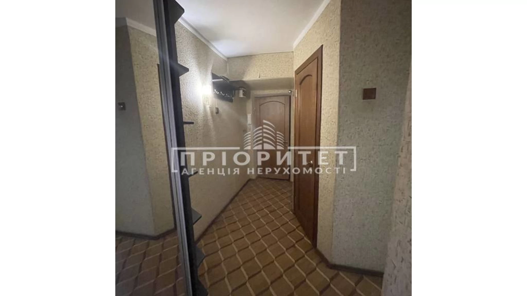 Продається 3-кімнатна квартира 60 кв. м у Одесі, вул. Інглезі