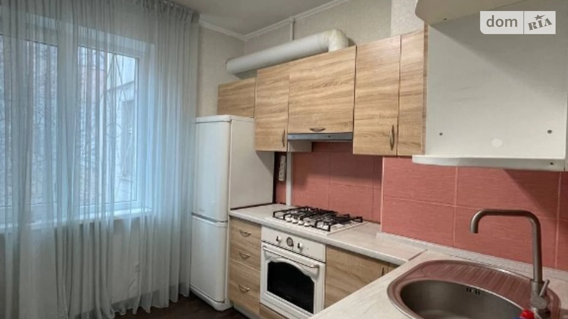Продается 1-комнатная квартира 31 кв. м в Одессе, ул. Владимира Высоцкого