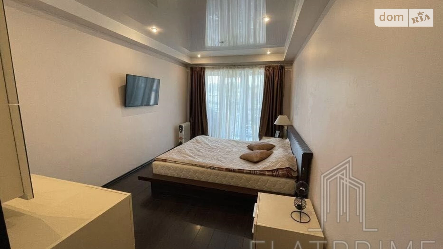 Продается 3-комнатная квартира 65 кв. м в Киеве, ул. Казимира Малевича, 111