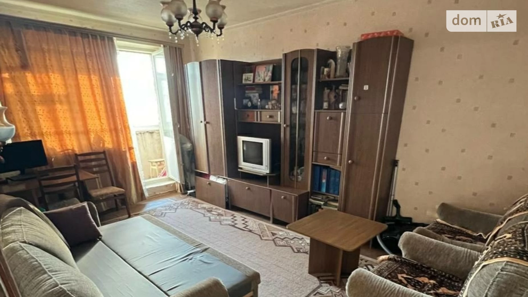 Продается 2-комнатная квартира 52 кв. м в Харькове, вул. Энвера Ахсарова, 25