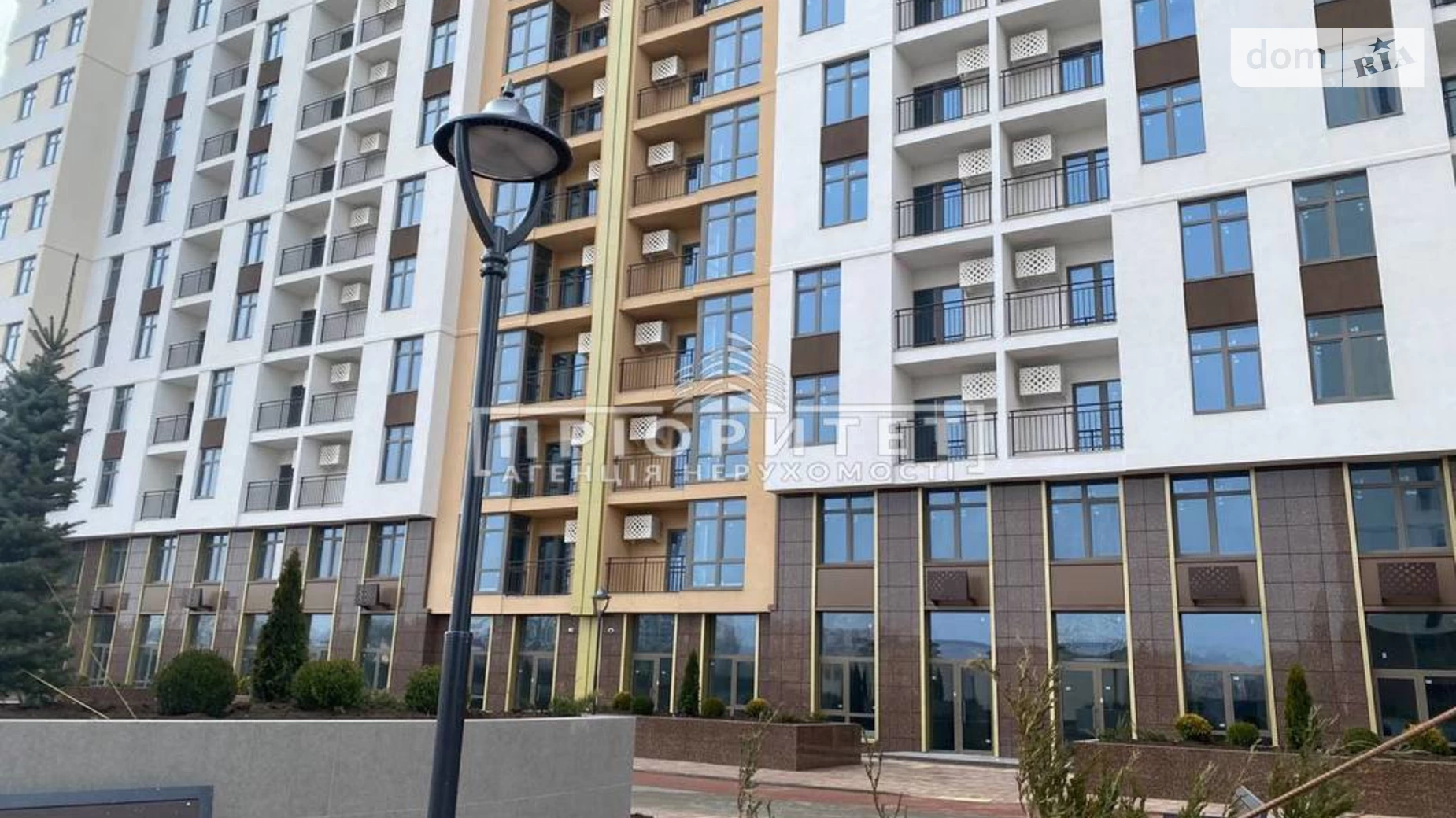 Продається 2-кімнатна квартира 70.7 кв. м у Одесі, вул. Краснова - фото 2