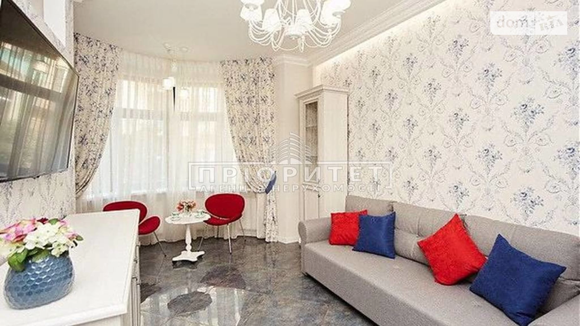 Продається 1-кімнатна квартира 45 кв. м у Одесі, узвіз Військовий
