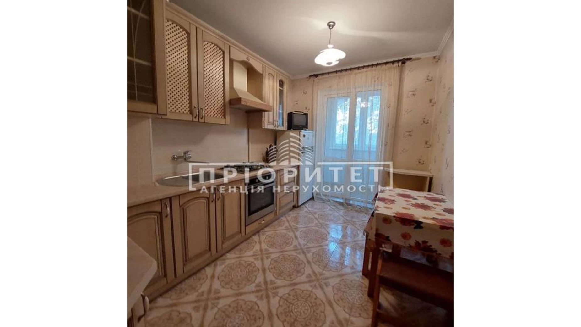 Продается 3-комнатная квартира 61 кв. м в Одессе, ул. Ильфа и Петрова