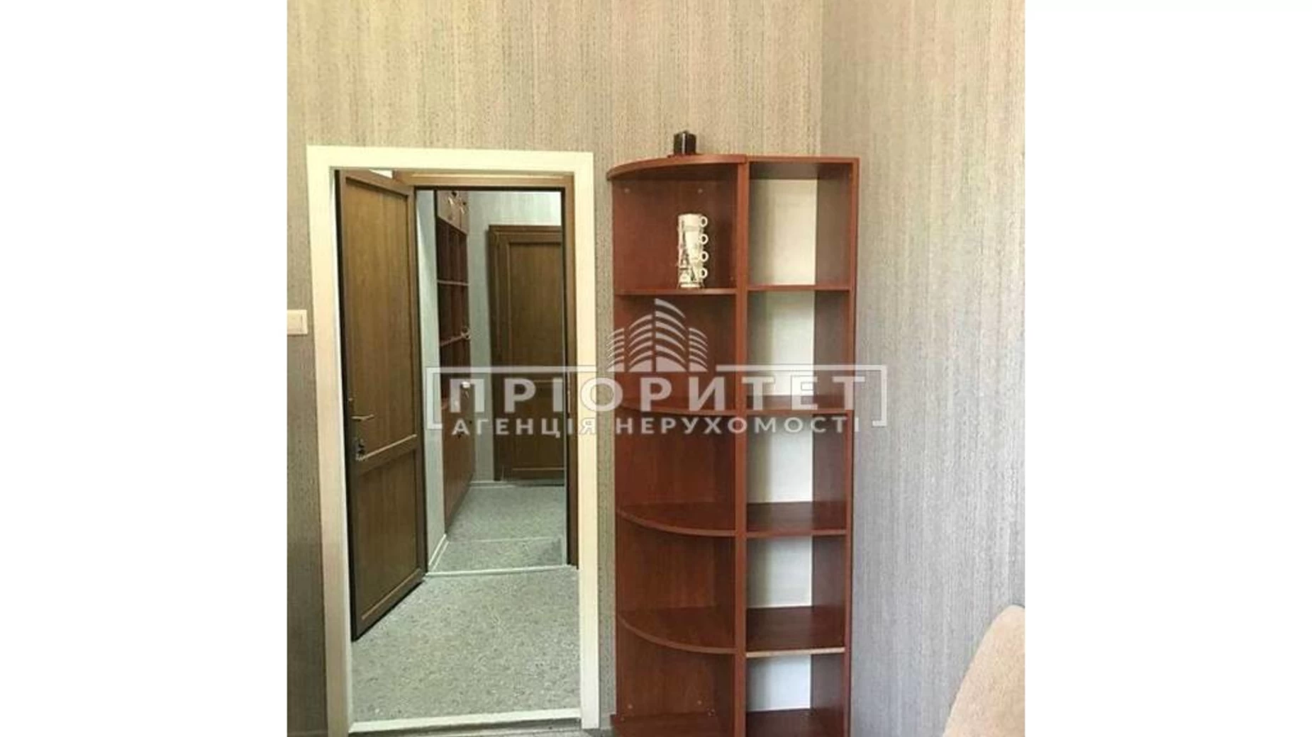 Продается 3-комнатная квартира 73 кв. м в Одессе, ул. Коблевская