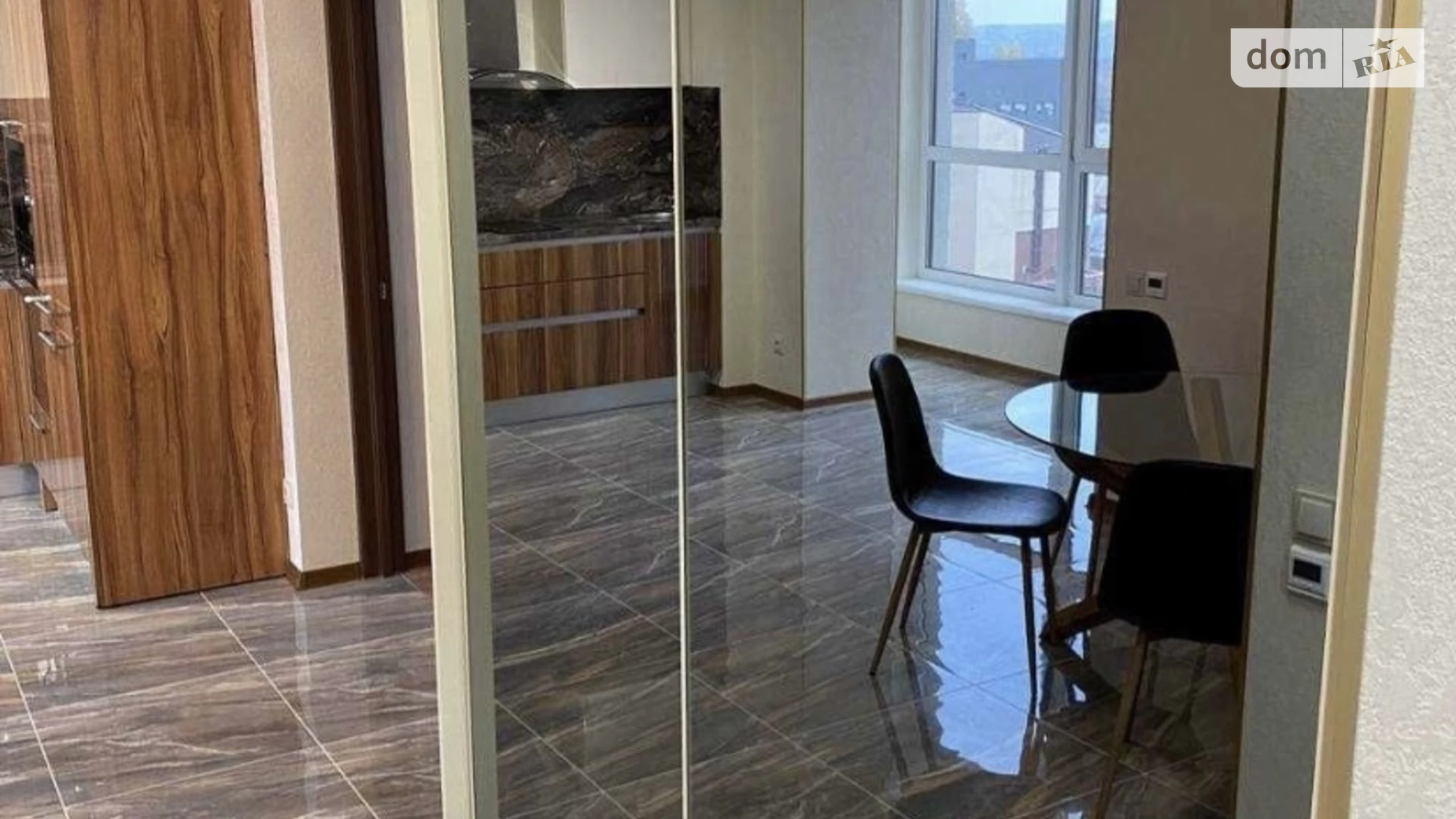 Продается 2-комнатная квартира 70 кв. м в Харькове