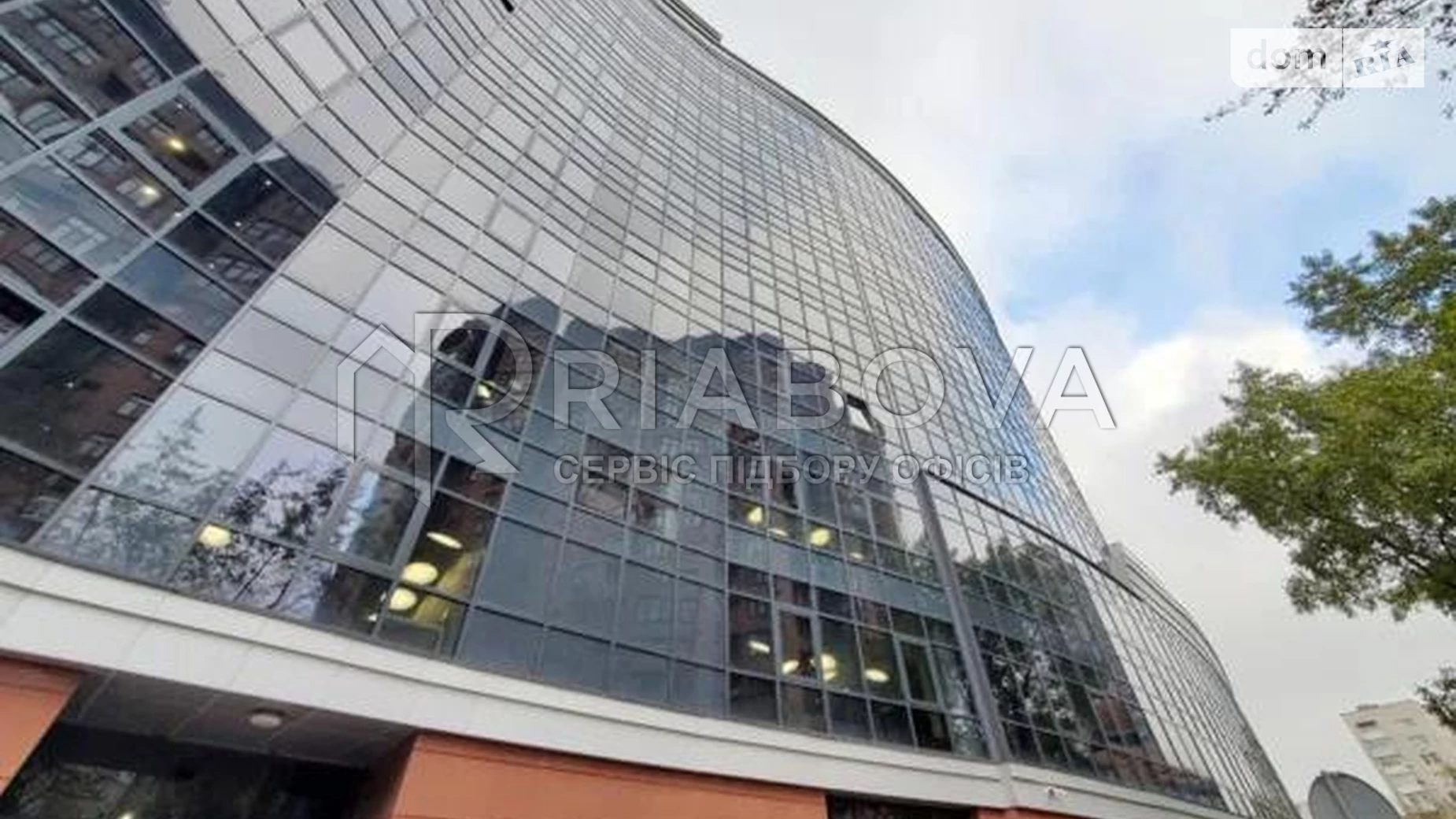 Здається в оренду офіс 120 кв. м в бізнес-центрі, цена: 4032 $ - фото 2
