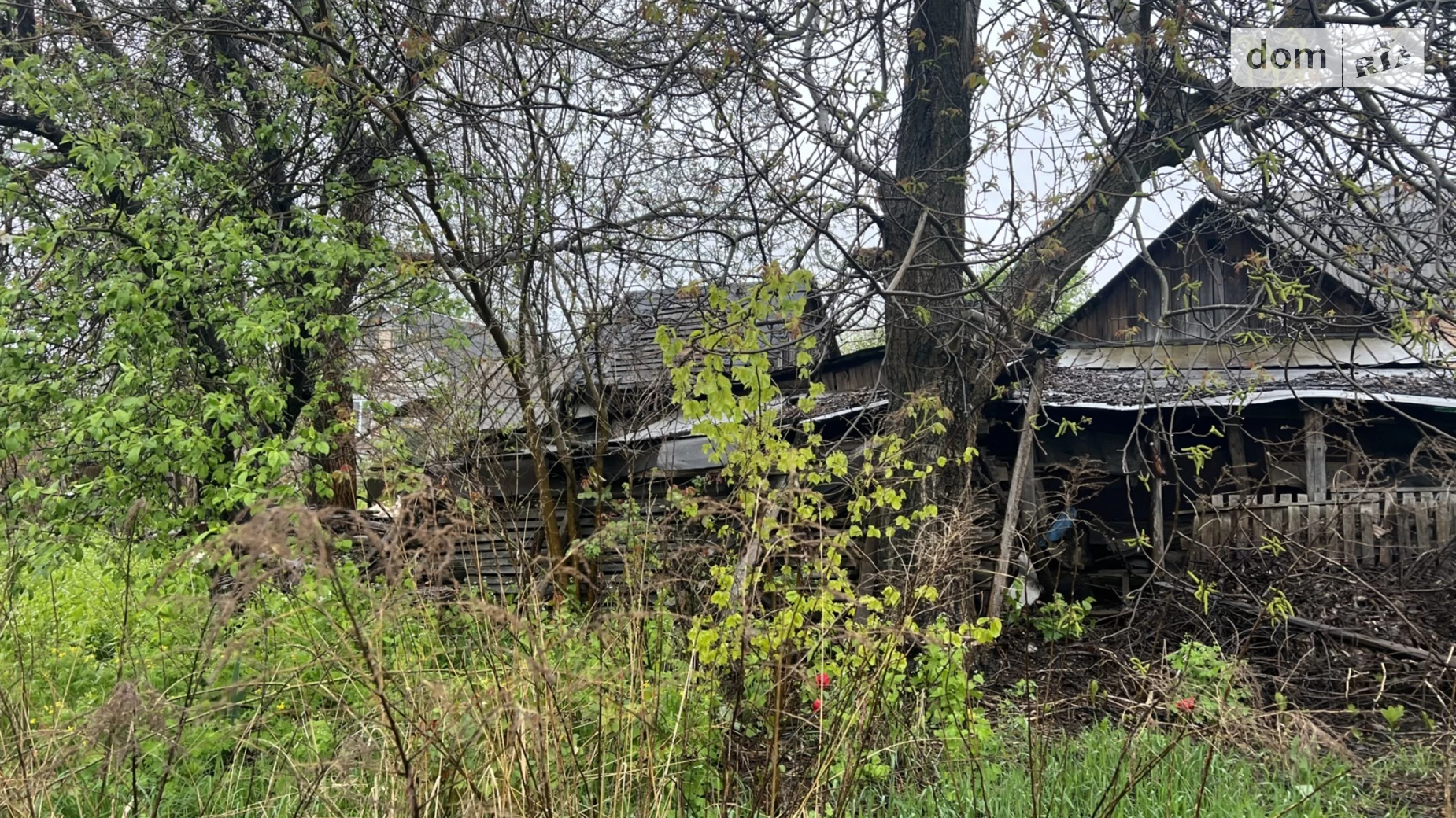 Продається одноповерховий будинок 72 кв. м з каміном, вул. Семінарська(Леніна), 103