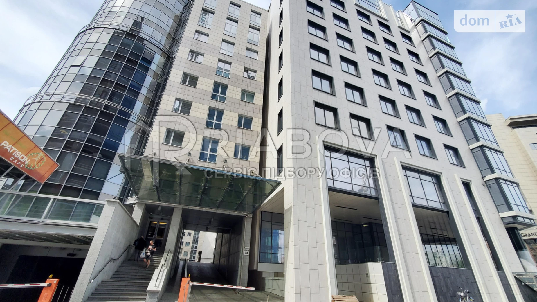 Здається в оренду офіс 586.1 кв. м в бізнес-центрі, цена: 16347 $ - фото 2