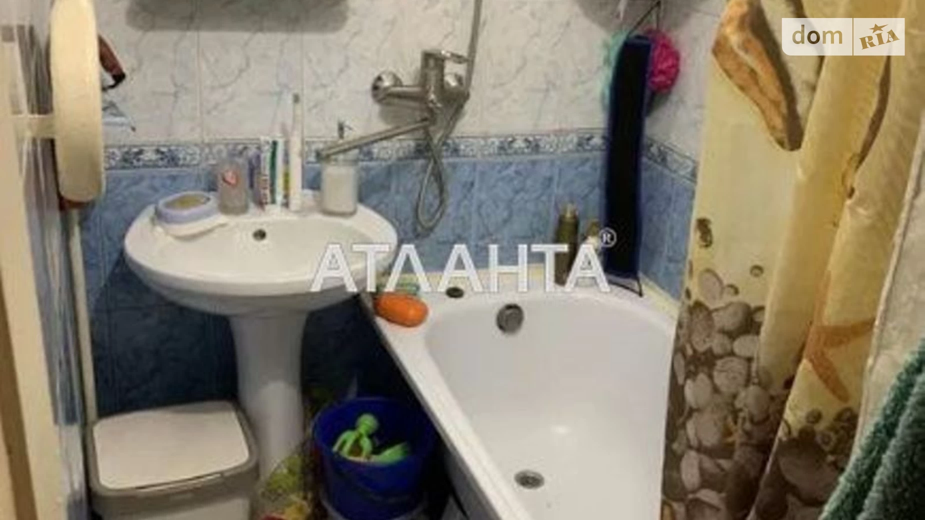 Продається 2-кімнатна квартира 41.3 кв. м у Вінниці, вул. Антонова Олега