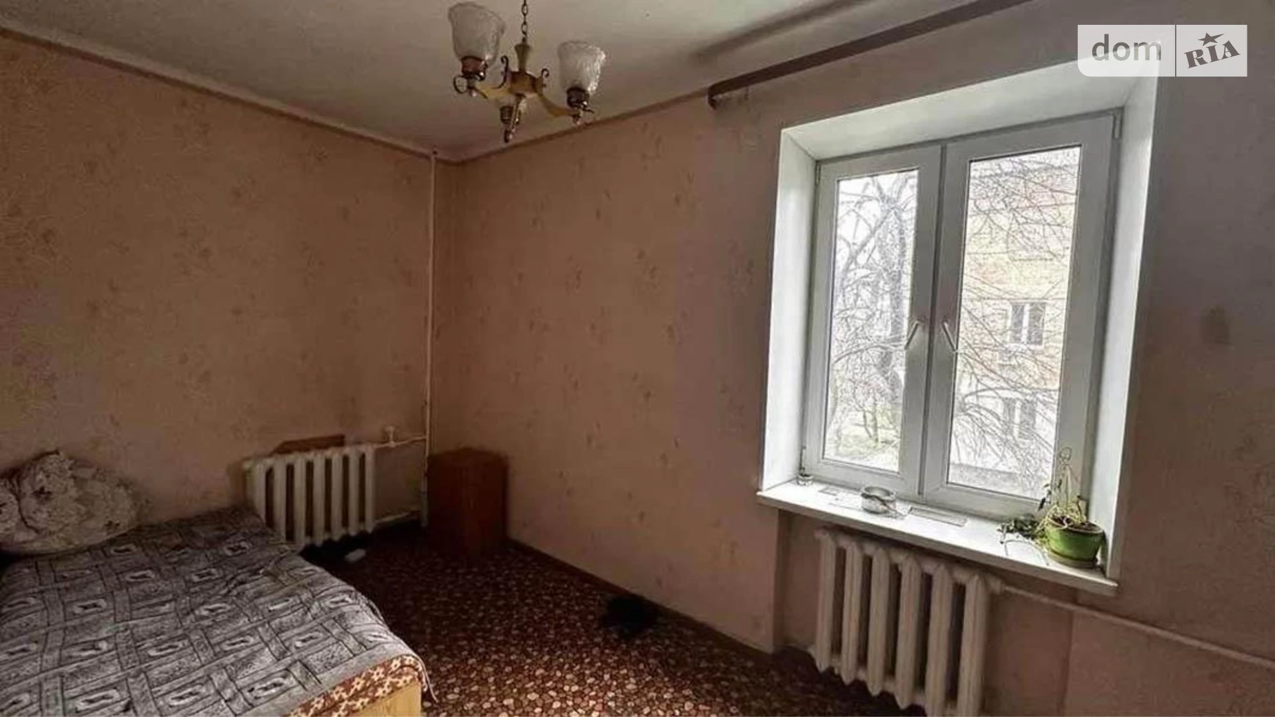 Продается 2-комнатная квартира 42 кв. м в Киеве, просп. Воскресенский(Перова), 7