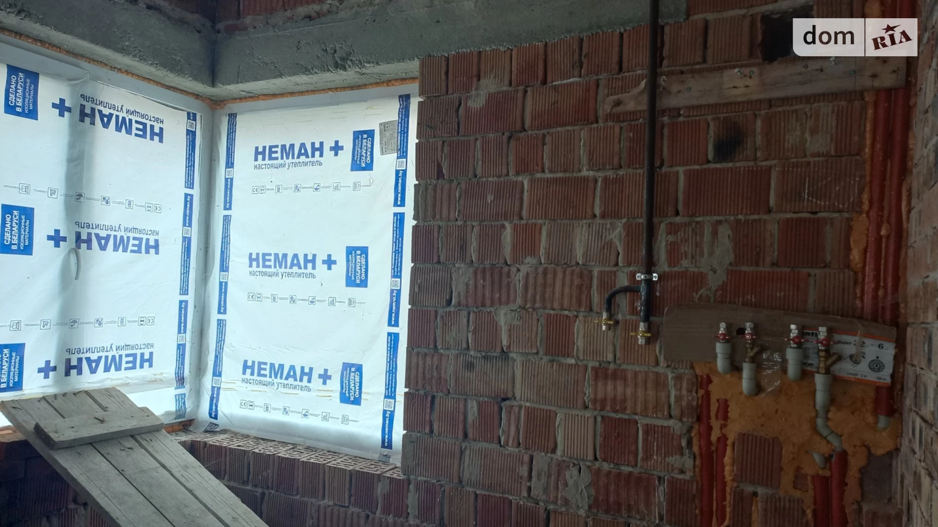 Продается дом на 2 этажа 155 кв. м с гаражом, цена: 99500 $ - фото 5