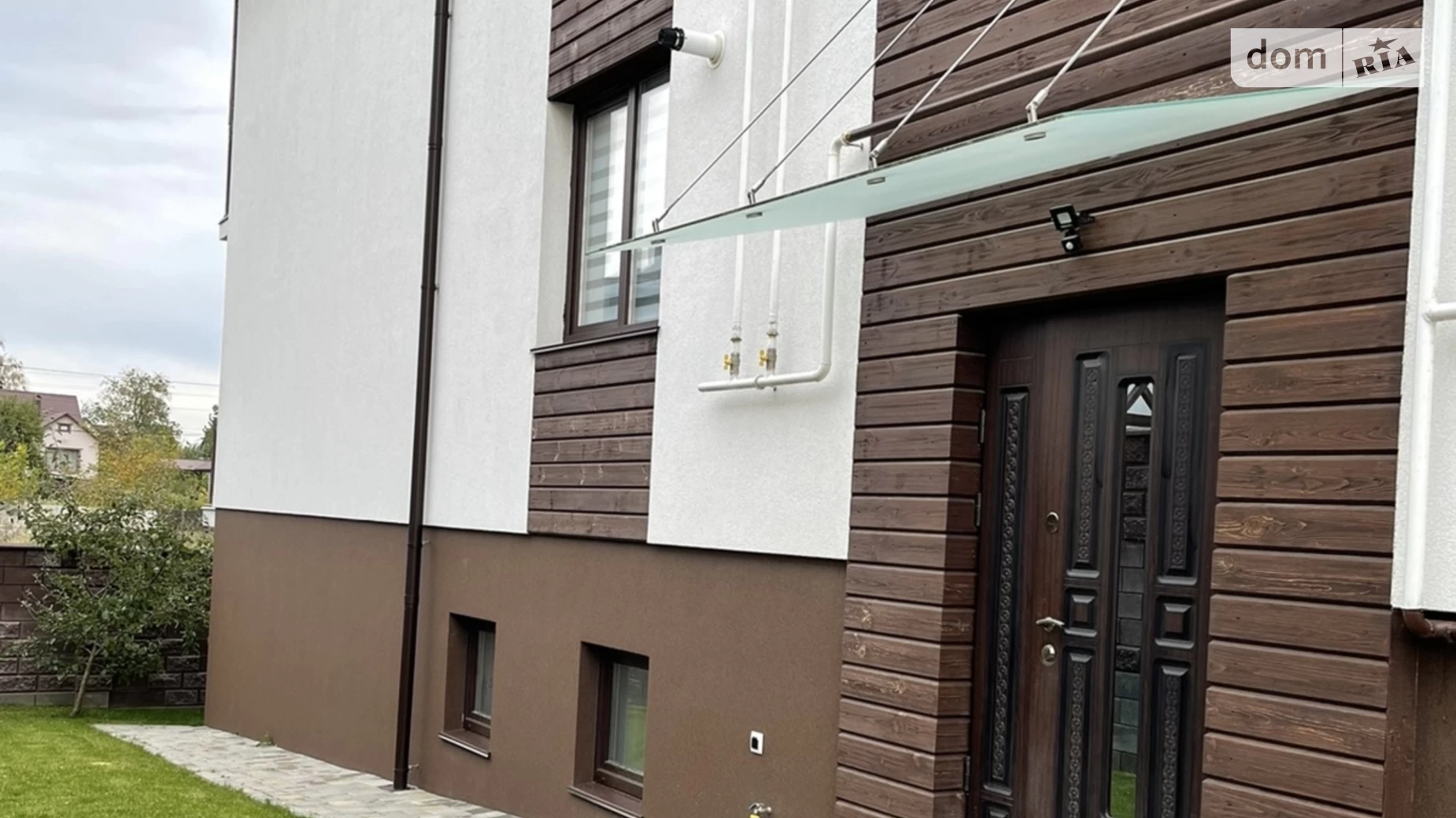 Продається 2-кімнатна квартира 58.1 кв. м у Рівному, вул. Смотрицького, 17 - фото 2