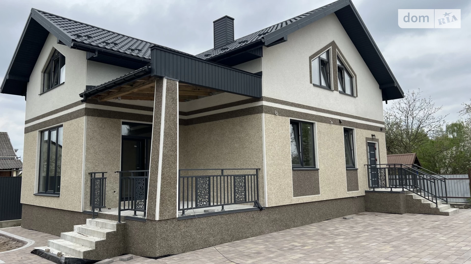 Продается дом на 2 этажа 185 кв. м с гаражом, цена: 180000 $ - фото 2