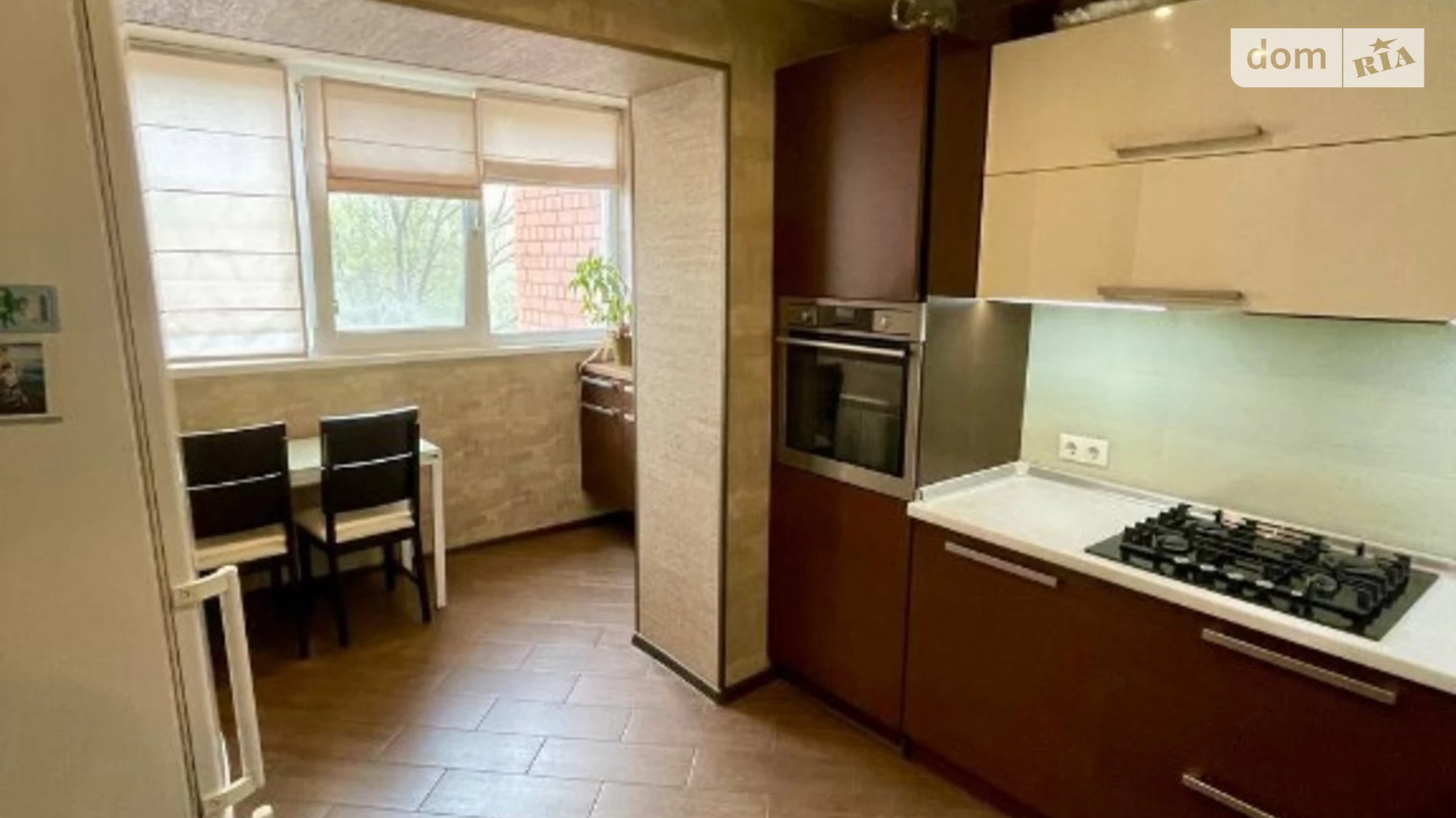 Продается 3-комнатная квартира 75 кв. м в Днепре, вул. Караваева, 31