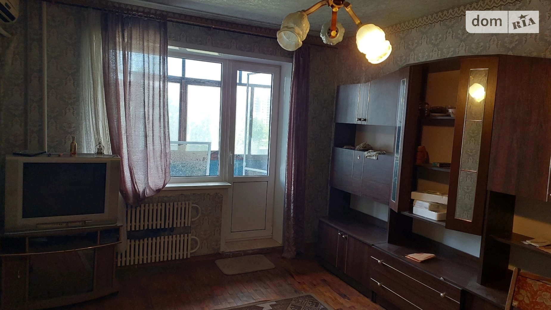 Продается 2-комнатная квартира 50 кв. м в Каменском, ул. Харьковская, 35