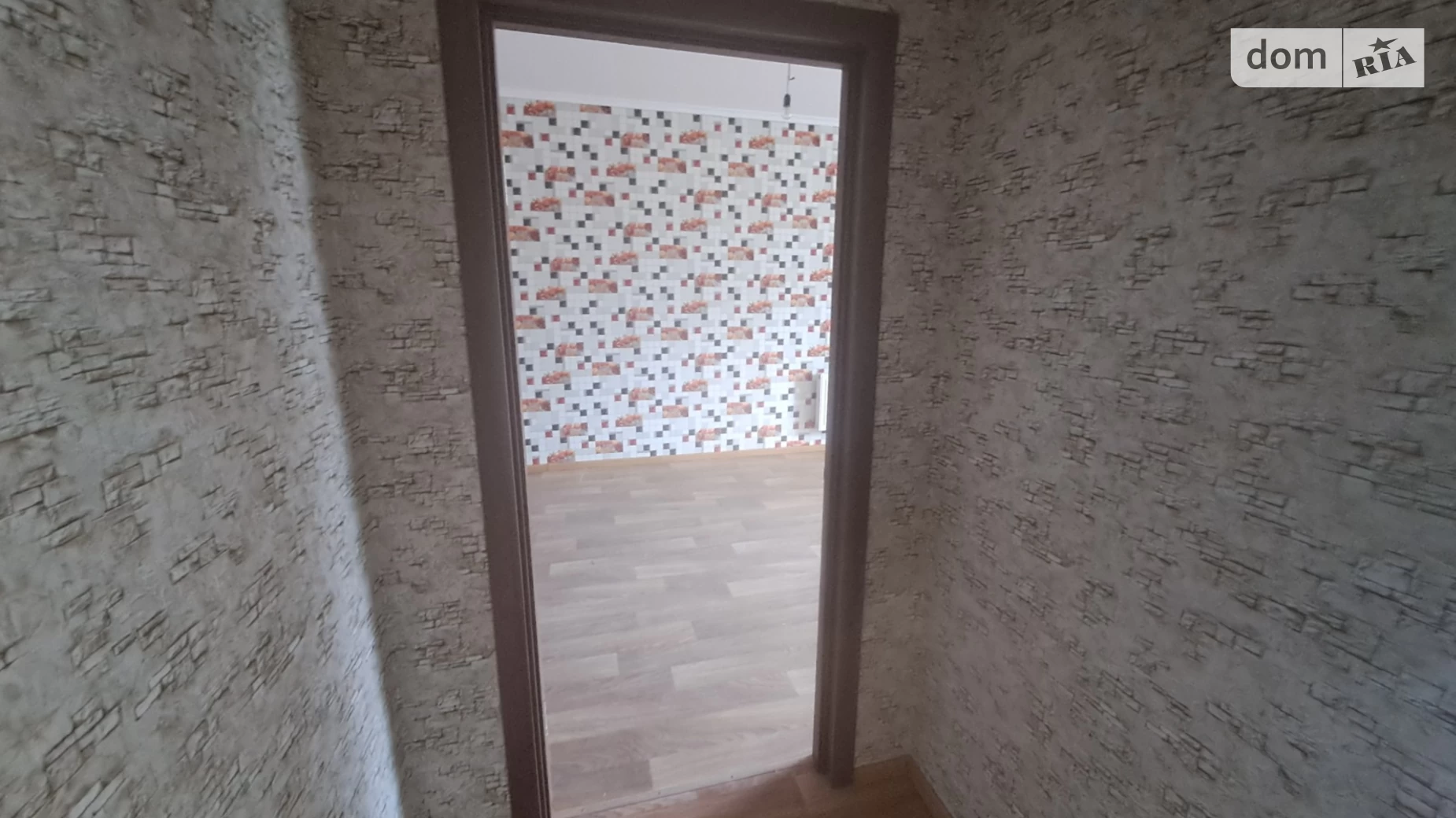 Продается 3-комнатная квартира 95.3 кв. м в Одессе, ул. Михайловская, 8 корпус 6