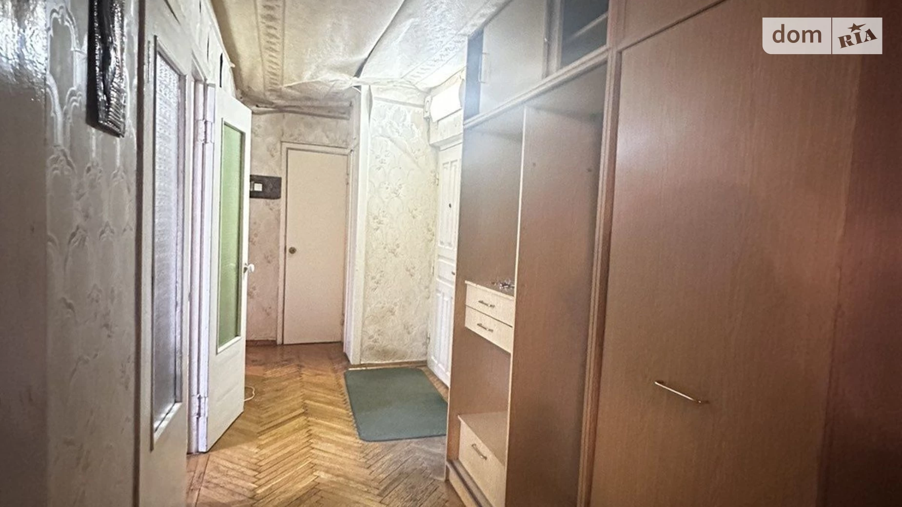 Продается 2-комнатная квартира 52 кв. м в Киеве, ул. Героев полка АЗОВ(Маршала Малиновского), 11