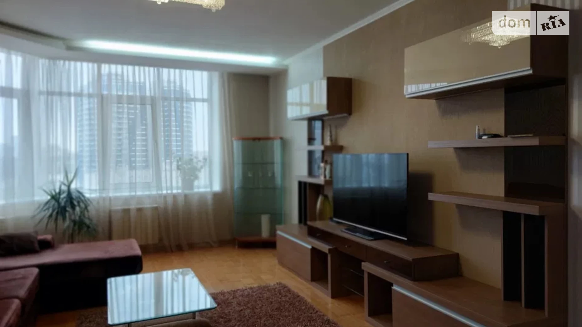 Продается 3-комнатная квартира 117 кв. м в Киеве, ул. Василия Тютюнника, 16 - фото 2