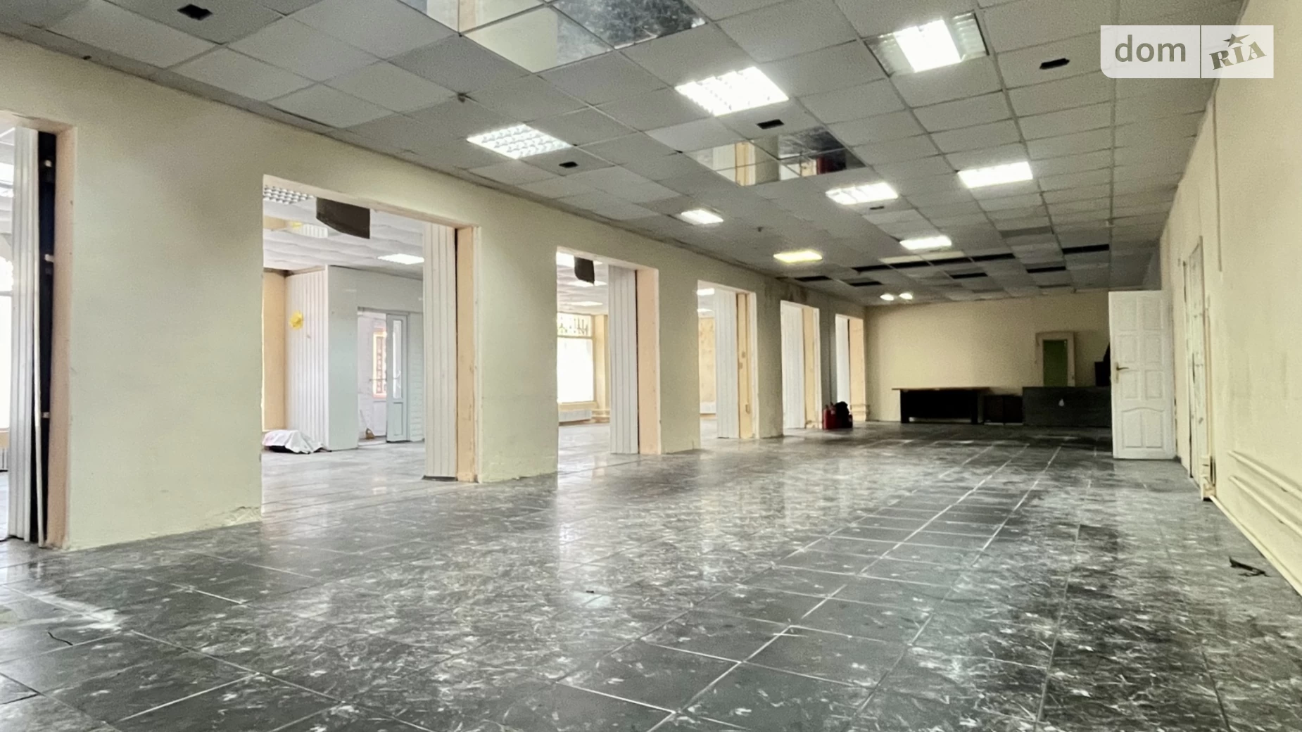 Сдается в аренду помещения свободного назначения 446 кв. м в 1-этажном здании, цена: 35600 грн - фото 2