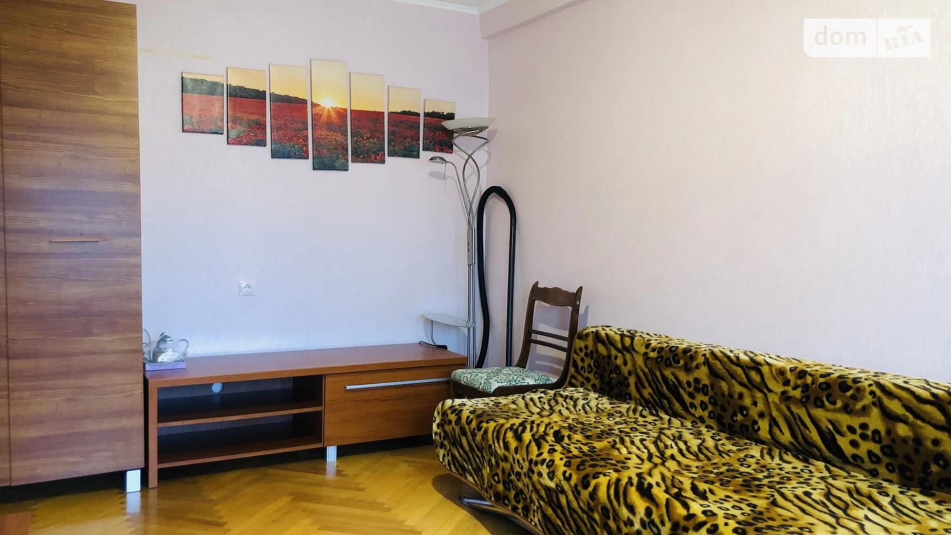 Продается 3-комнатная квартира 61 кв. м в Киеве, ул. Даниила Щербаковского(Щербакова), 53А