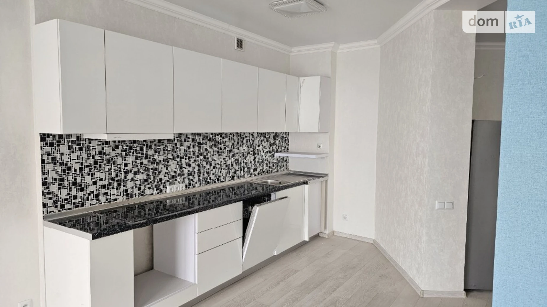 Продается 2-комнатная квартира 107 кв. м в, цена: 98990 $ - фото 4
