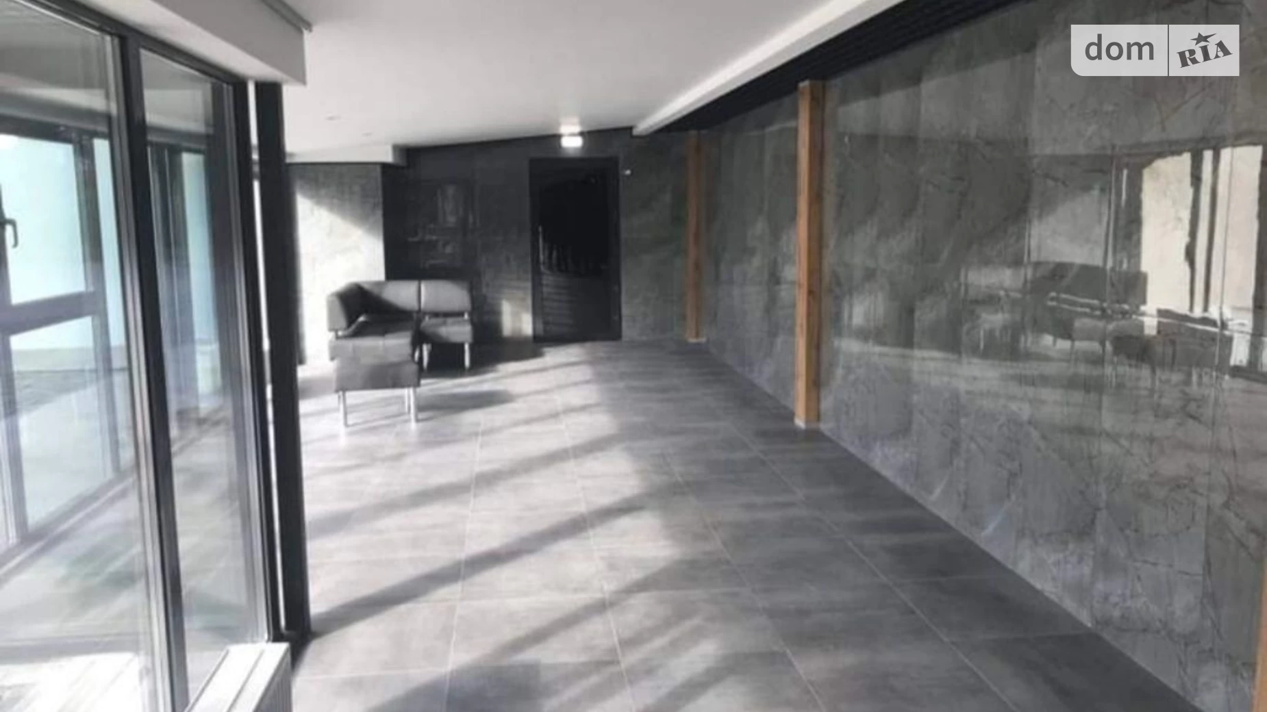 Продается 3-комнатная квартира 87.1 кв. м в Ровно, ул. Мазепы Гетьмана, 3 - фото 2