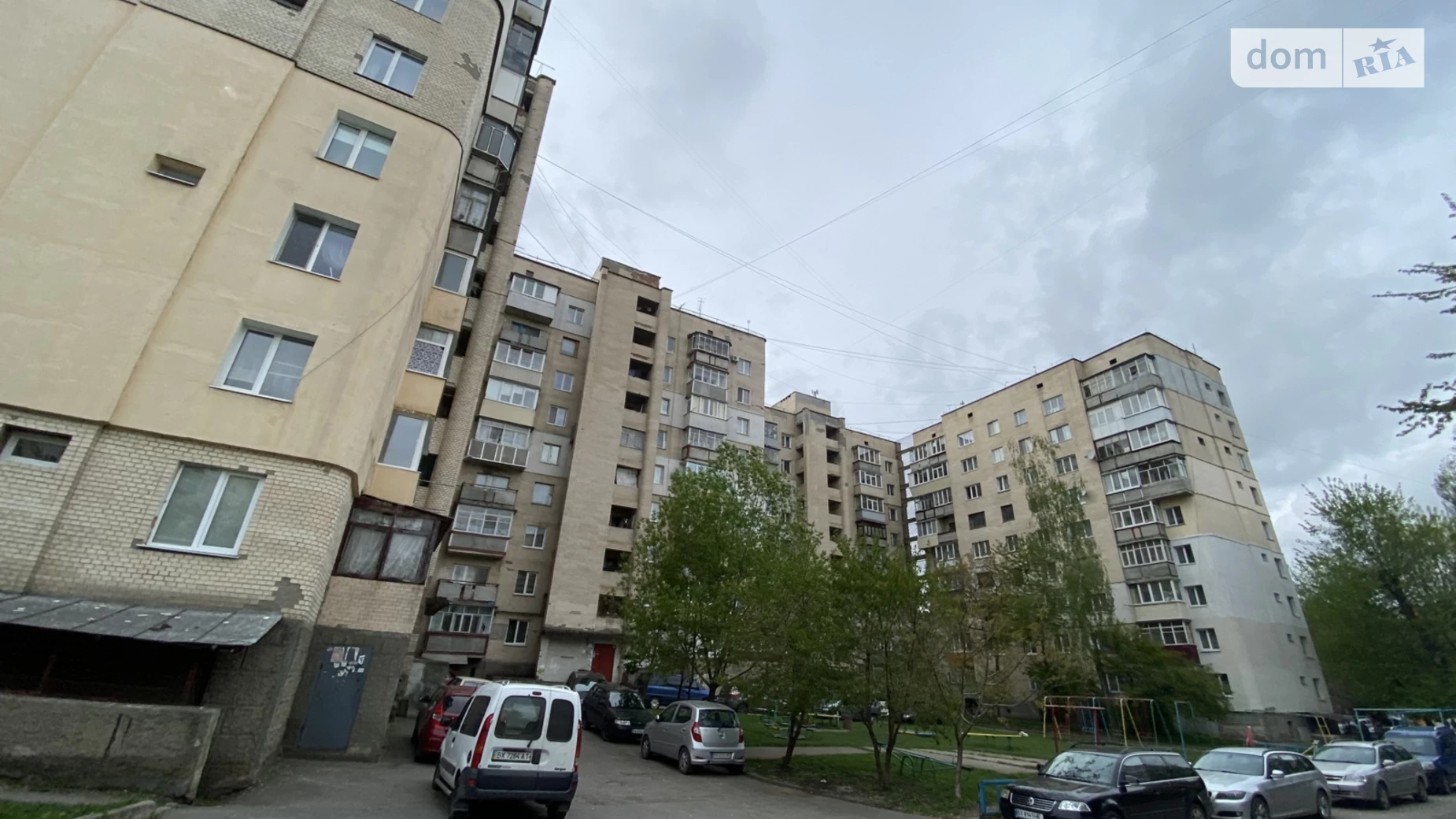 Продается 3-комнатная квартира 63 кв. м в Хмельницком, ул. Пилотская