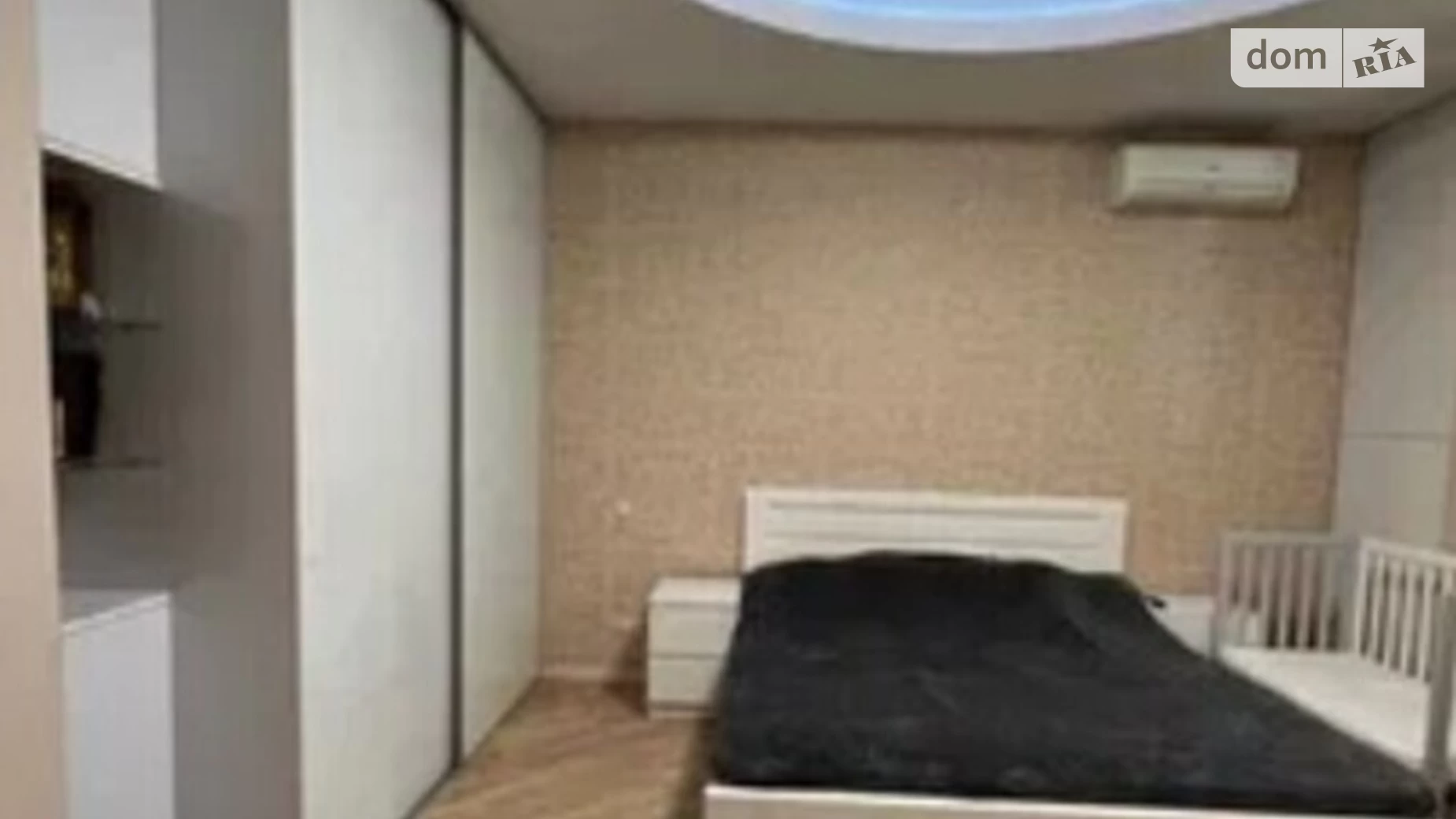 Продается 3-комнатная квартира 88 кв. м в Харькове, ул. Олимпийская, 10Б